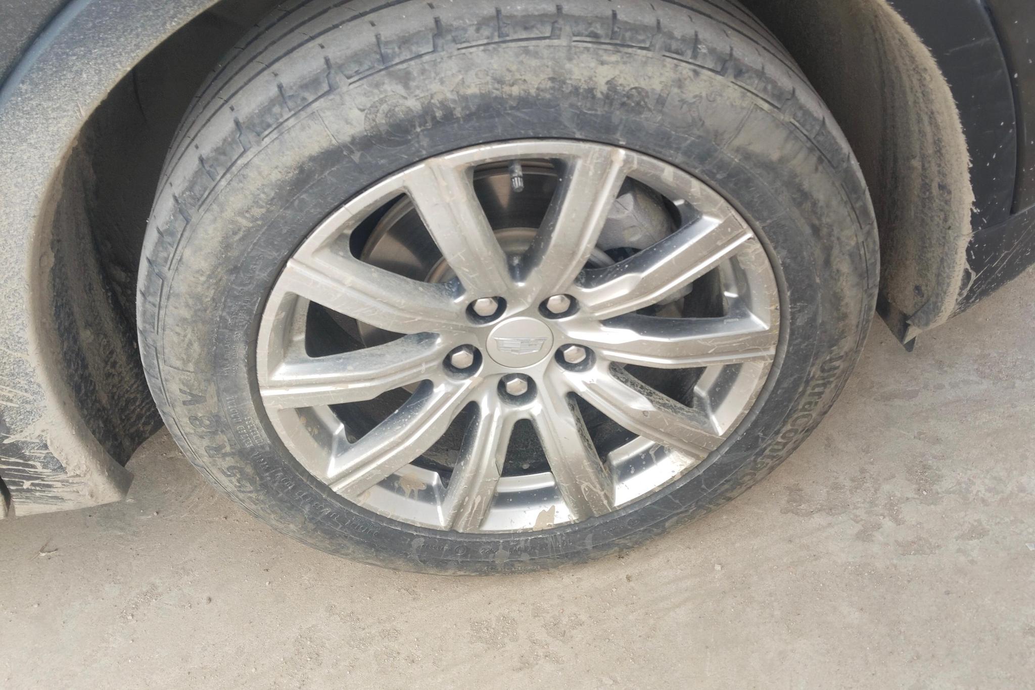 Cadillac XT4 2022 28T Luxury