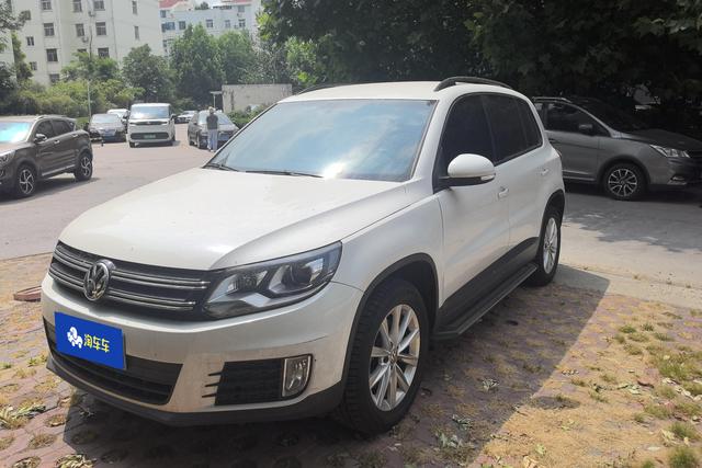 Volkswagen Tiguan 2016 280 TSI AT 2 WD