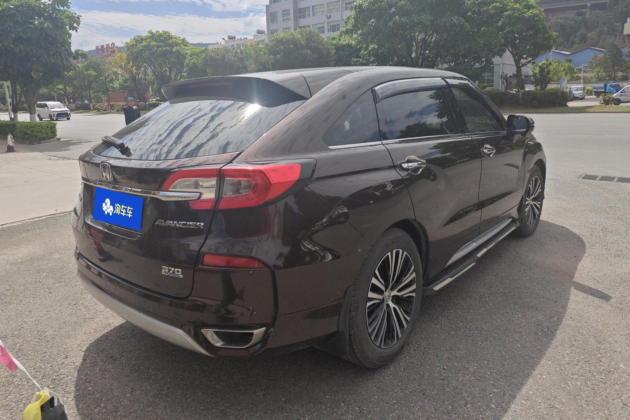 Honda Avancier 2017 370TURBO Luxury