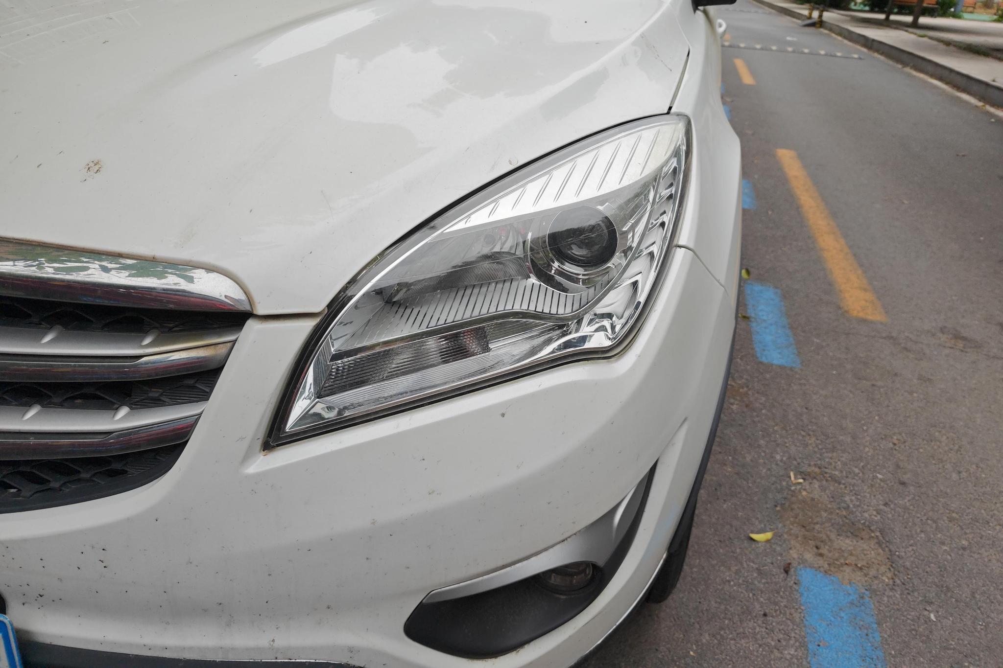 Changan CS35 2016 1.6L AT Luxury IV