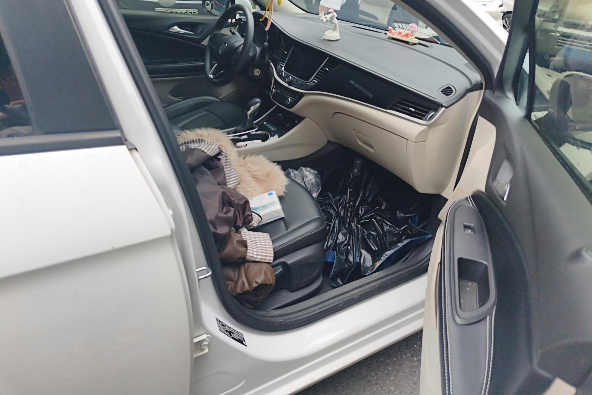 Buick Verano 2020 15T AT