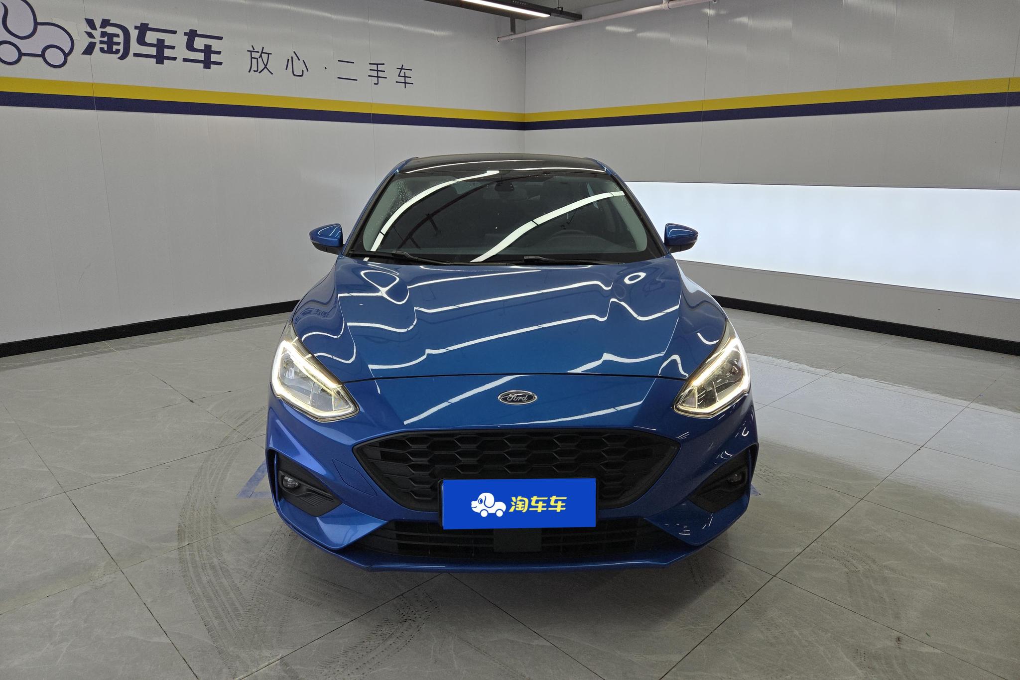 Ford Focus 2020 EcoBoost 180 AT