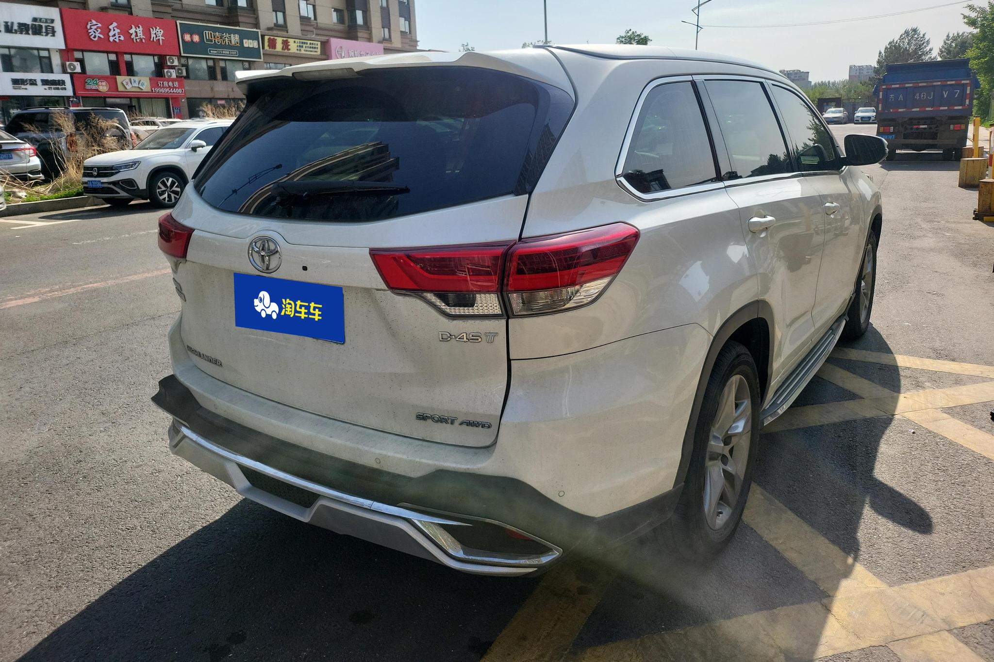Toyota Highlander 2018 2.0T Luxury 7 мест V
