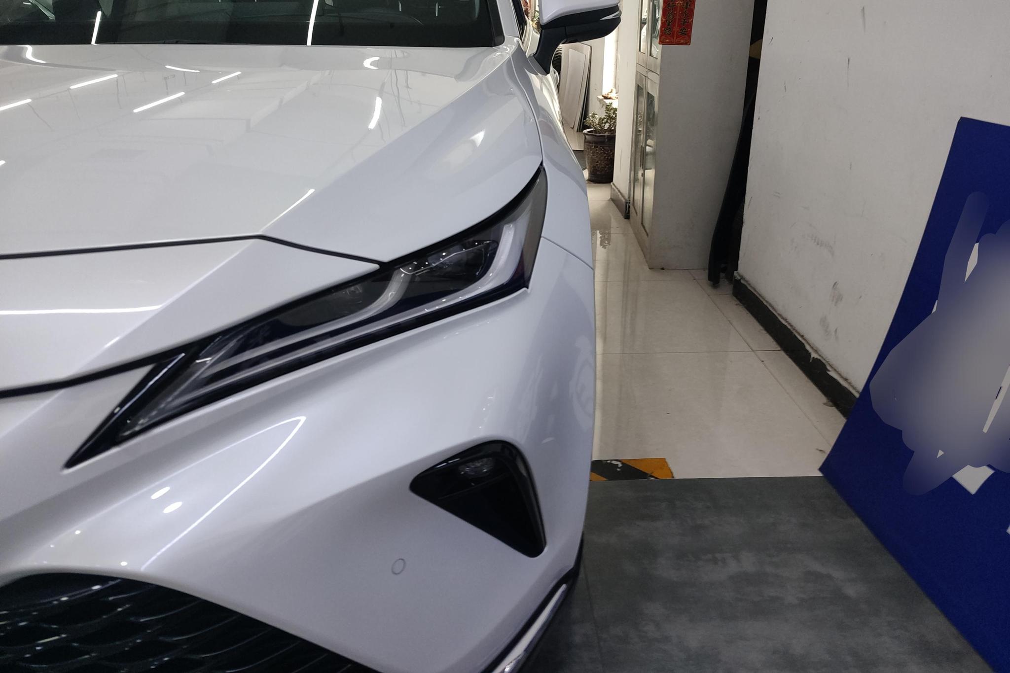 Toyota Venza 2022 2.0L CVT Luxury