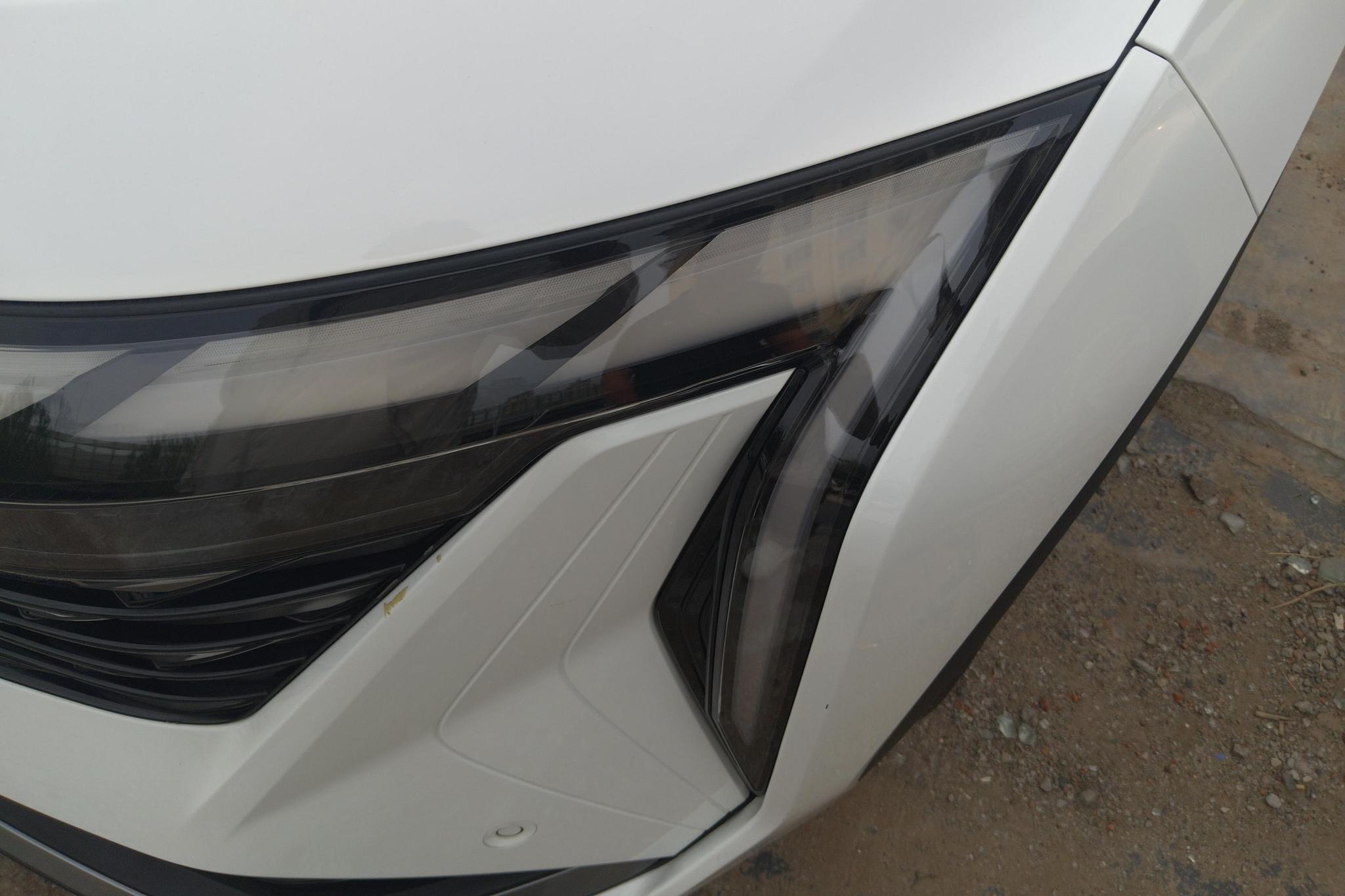 Geely Boyue L L 2023 1.5TD DCT Luxury