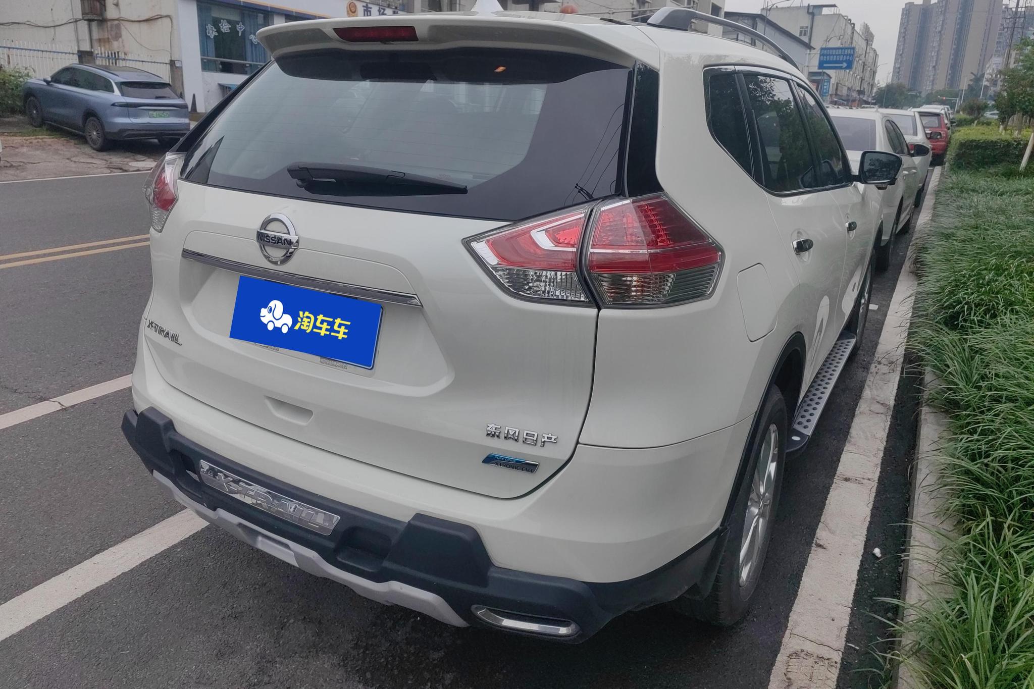 Nissan X-Trail 2014 2.0L CVT Comfort 2WD