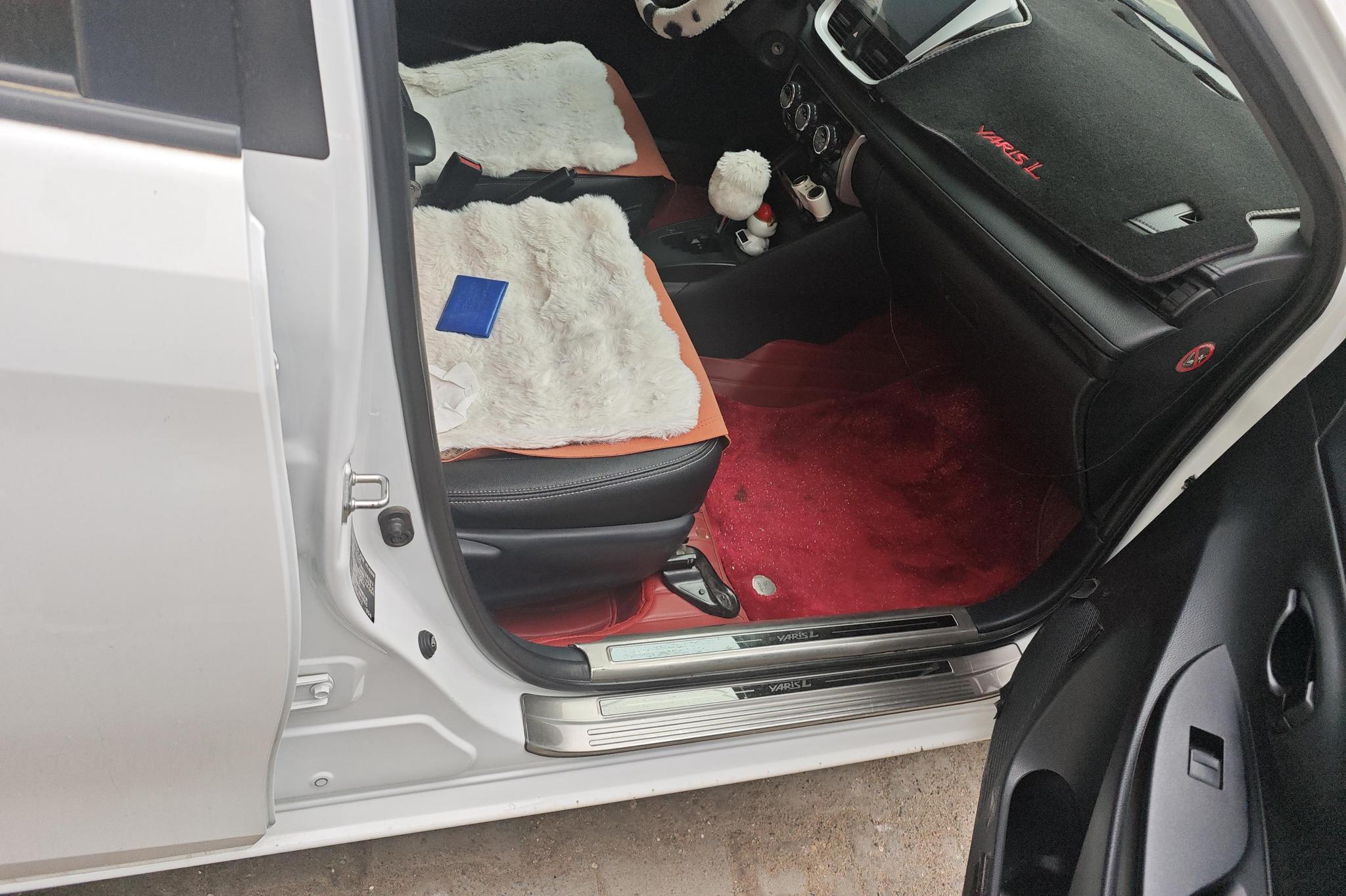 Toyota Yaris L Zhixuan YARIS L 2017 1.5E CVT