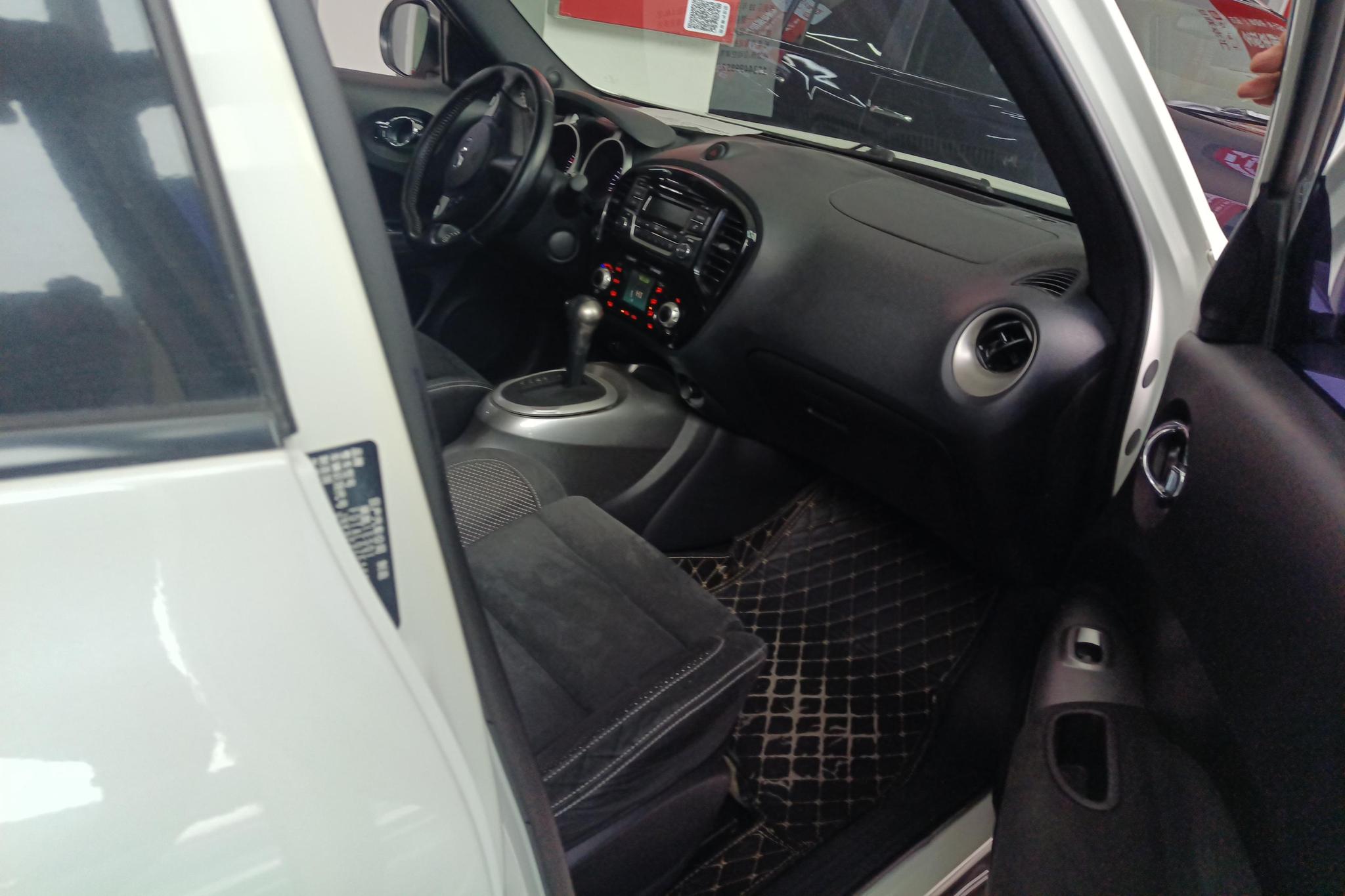 Infiniti ESQ 2014 1.6L
