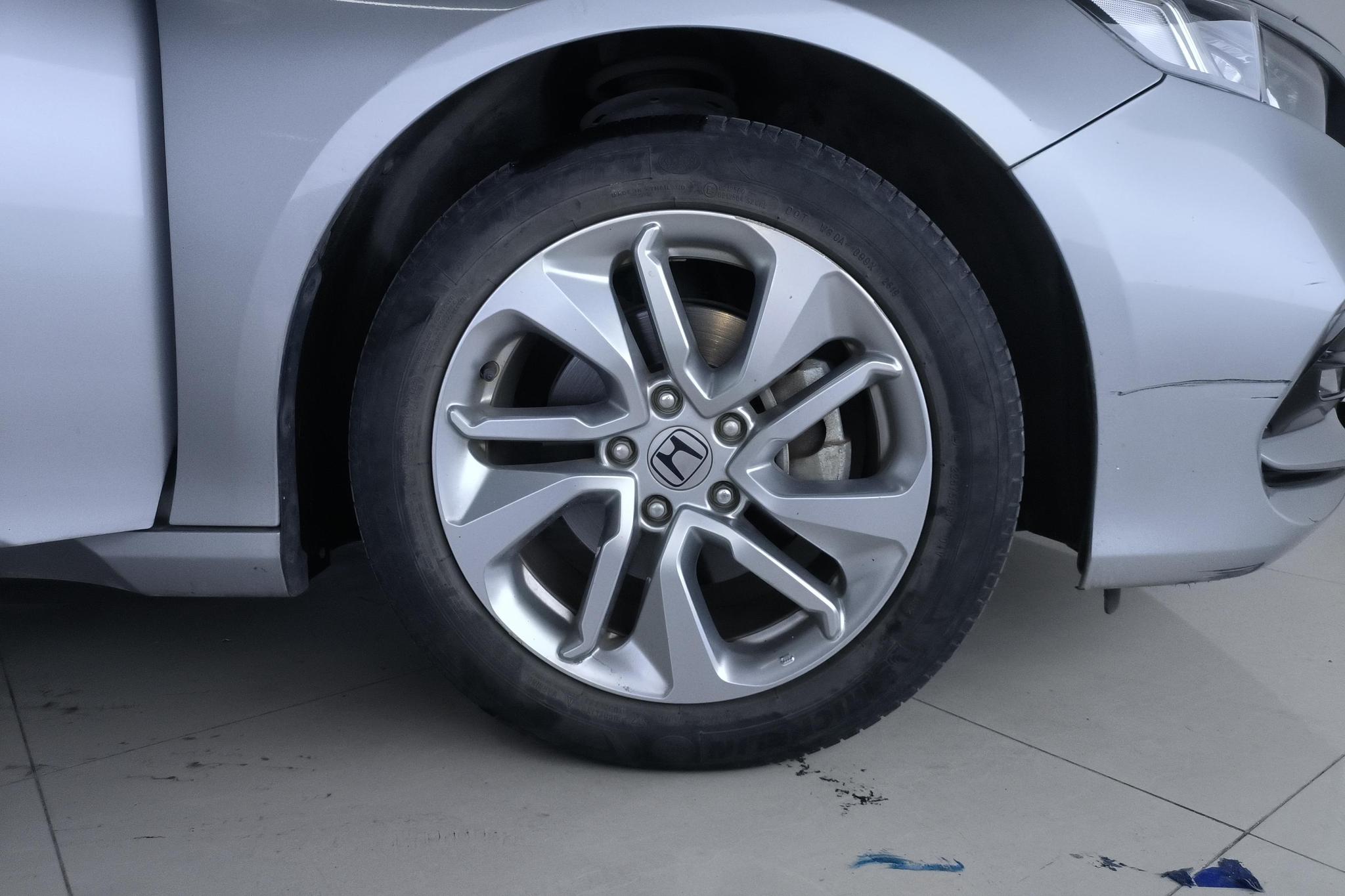 Honda Accord 2018 260TURBO Luxury VI