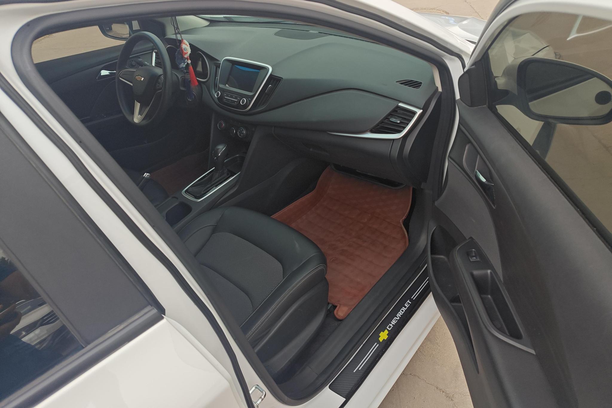 Chevrolet Cavalier 2019 320 AT