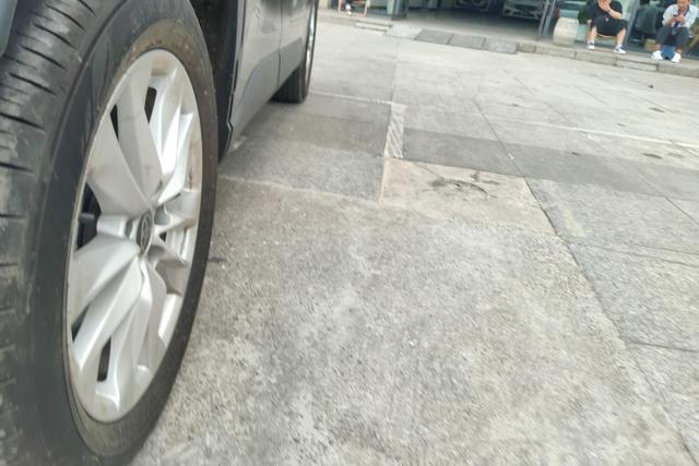 Toyota Corolla Cross 2023 2.0 L CVT — фото 9