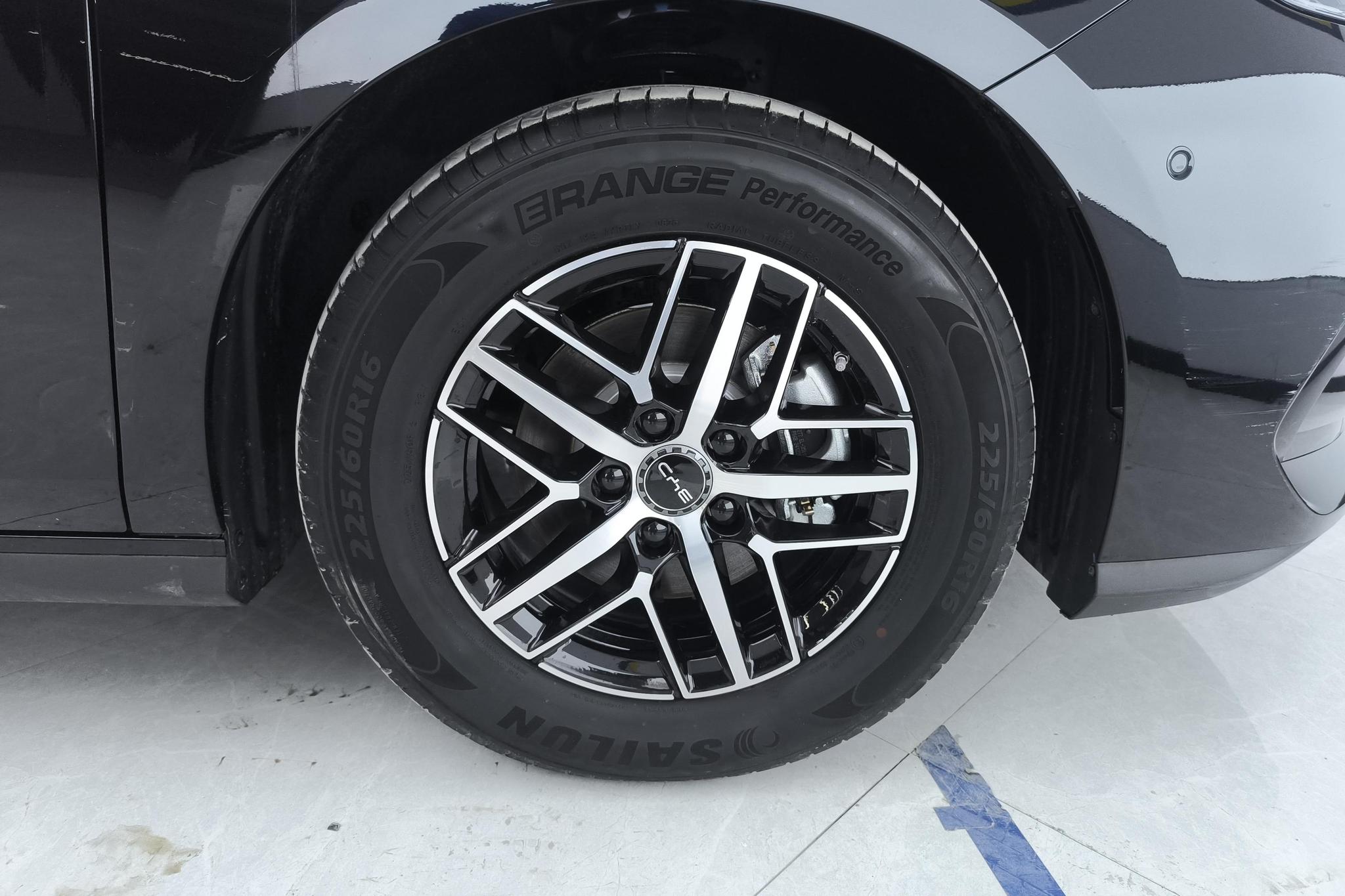 BYD Seal 05 05DM 2025 Smart Drive DM-i 55KM Luxury