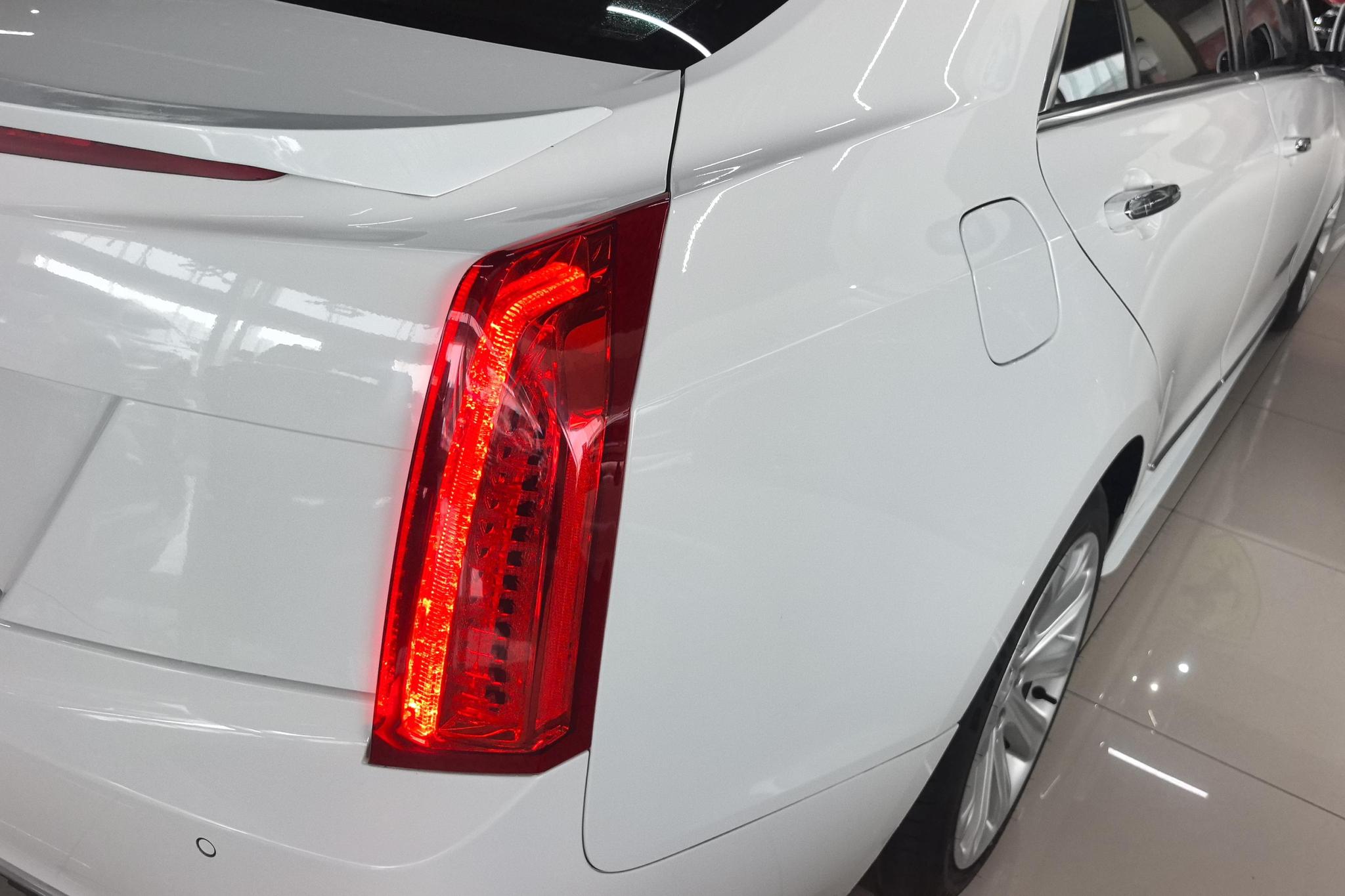 Cadillac ATS-L 2017 28T Fashion