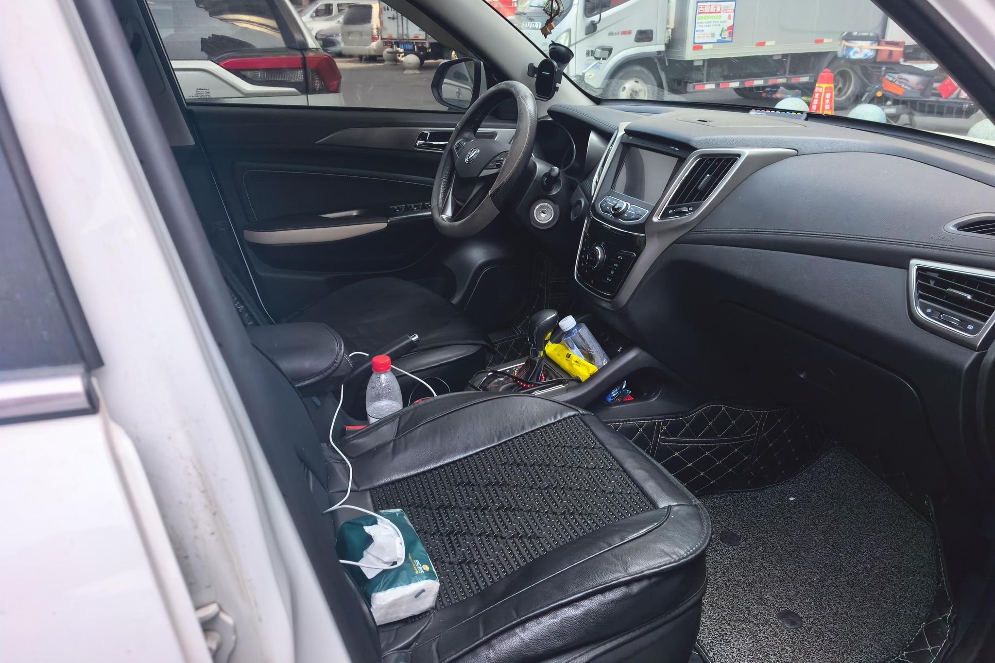 Changan CS35 2017 1.6L AT Luxury