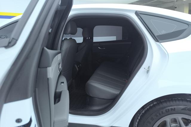 BYD Qin Plus — фото 15