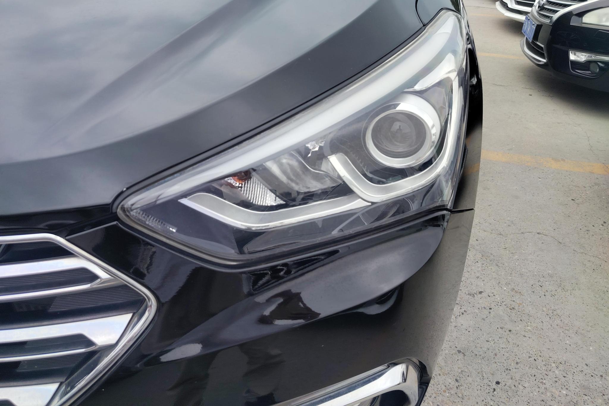 Hyundai Santa Fe 2017 2.0T AT 7 мест