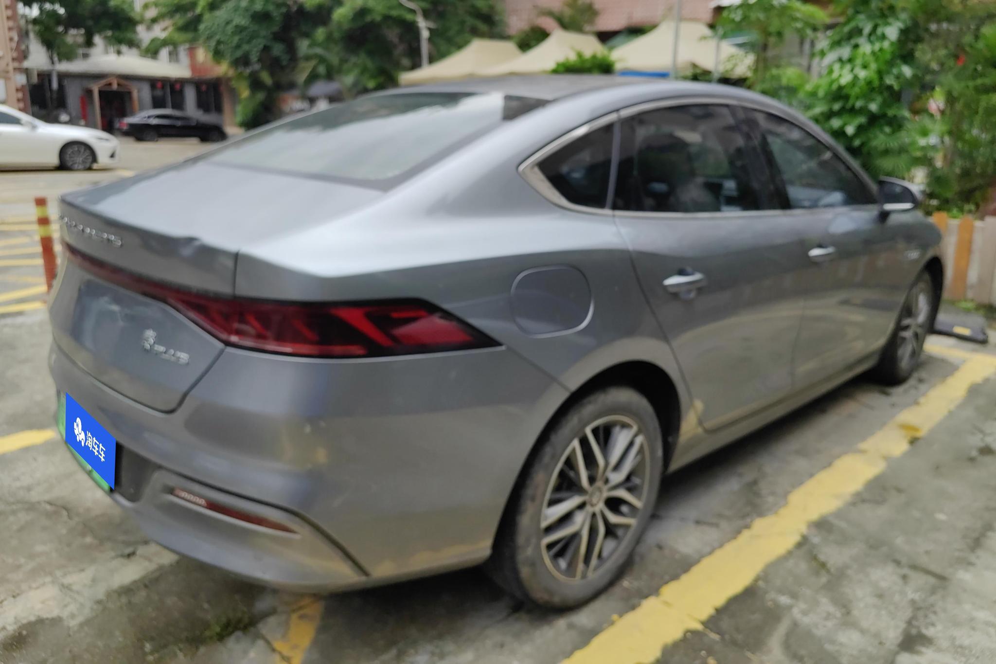 BYD Qin Plus DM-i PLUS DM 2021 DM-i 55KM Flagship