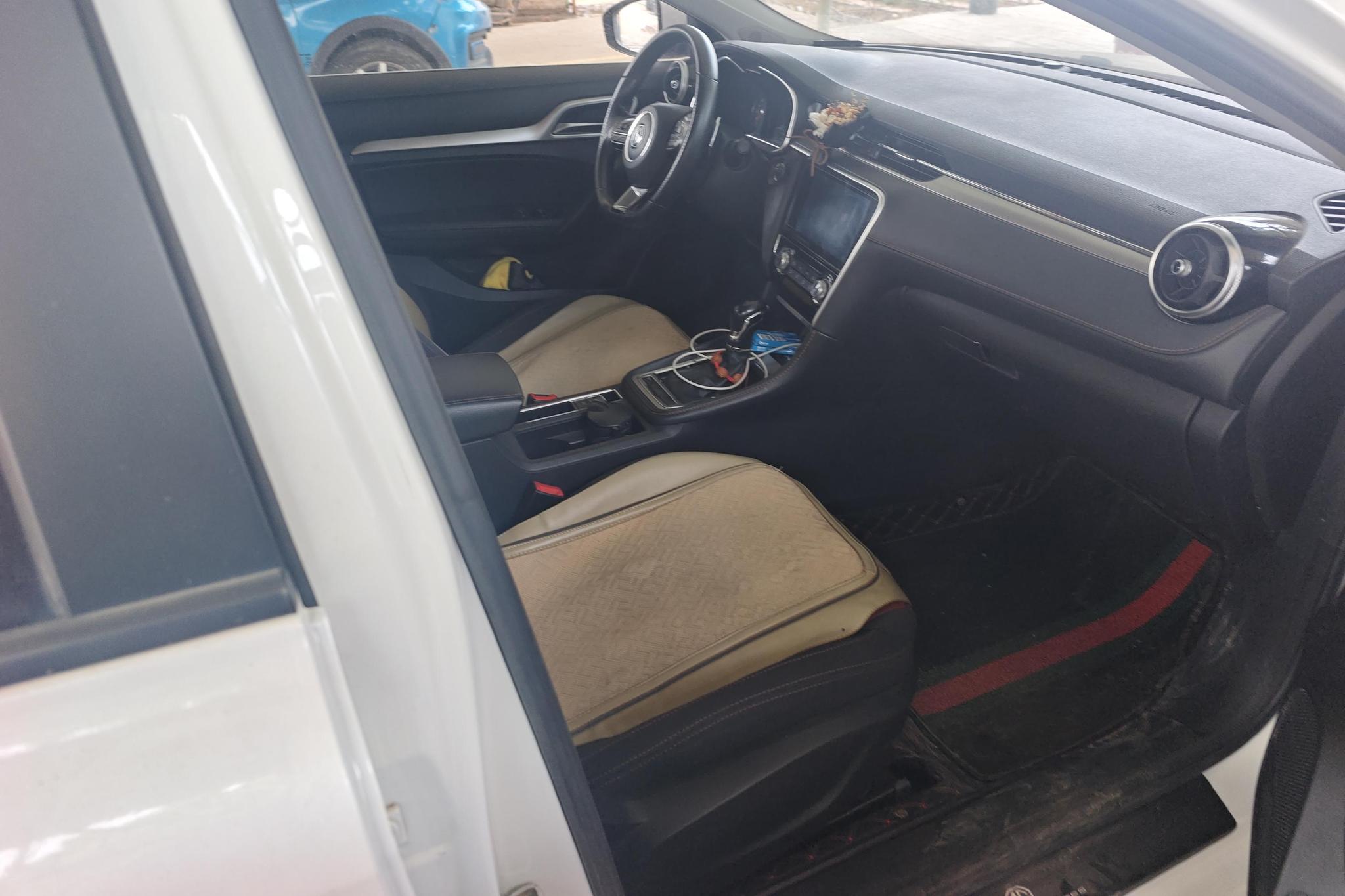 MG 6 2019 20T AT