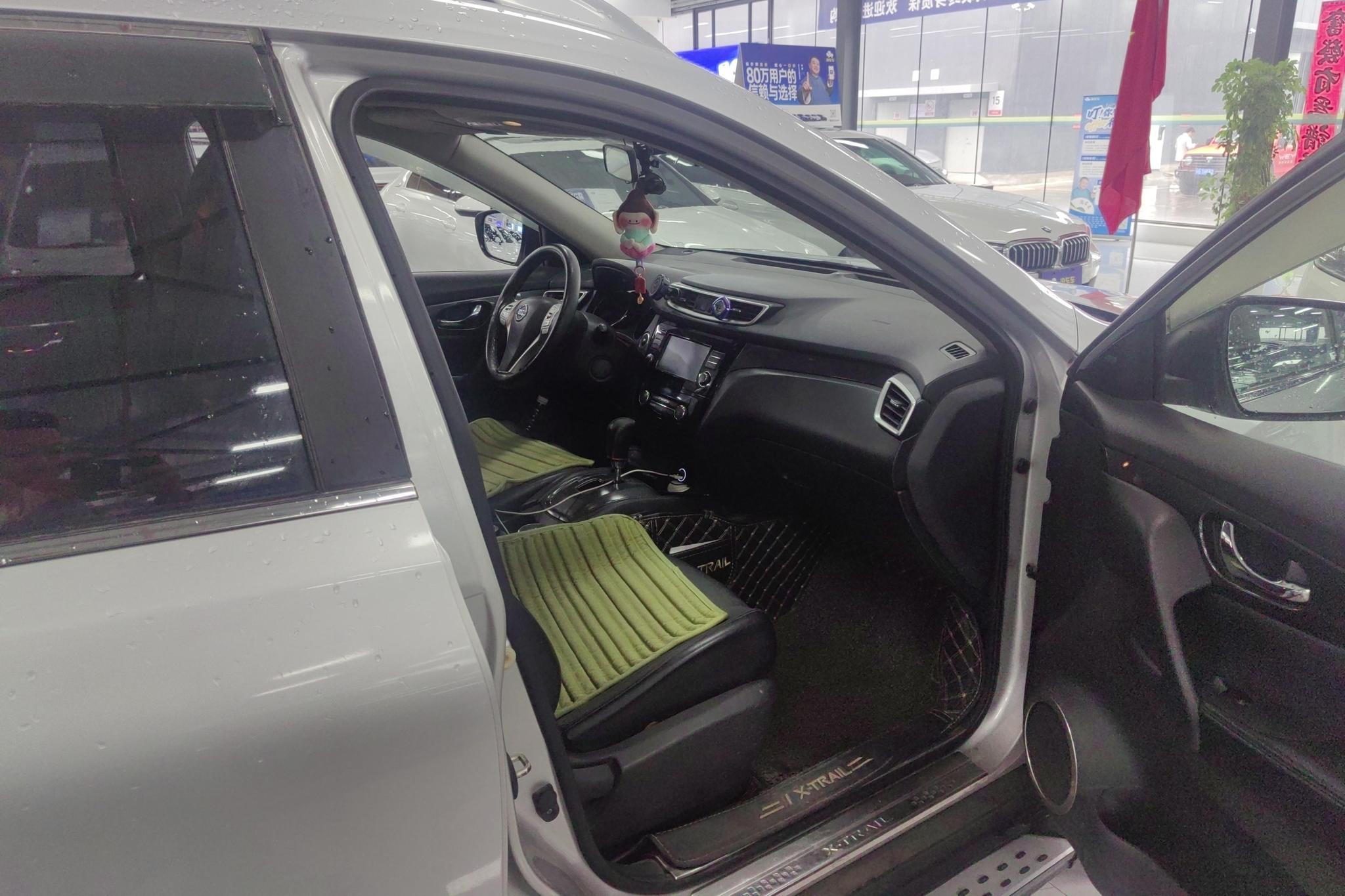 Nissan X-Trail 2014 2.5L CVT Luxury 4WD