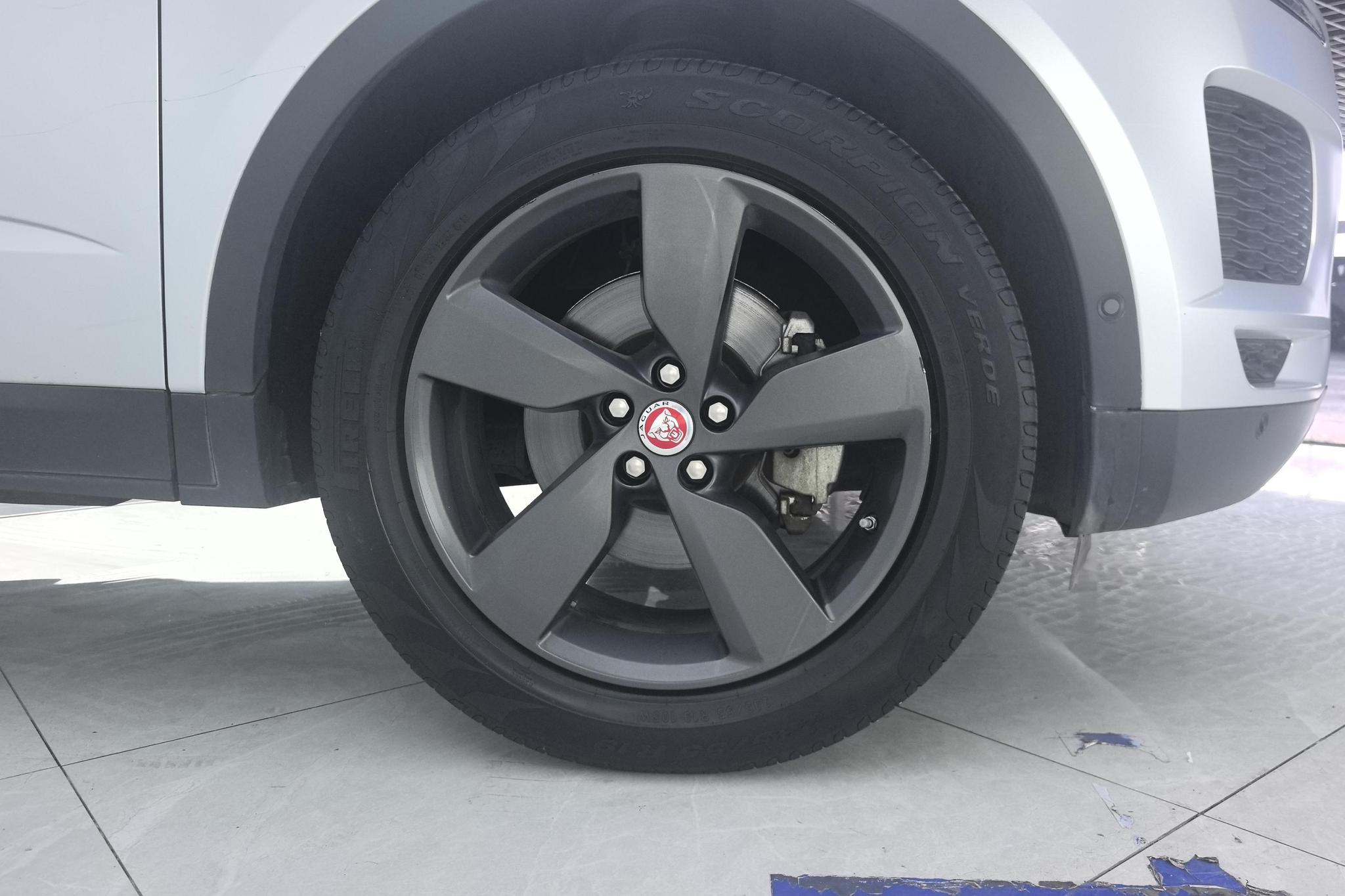 Jaguar E-Pace 2018 P200 S