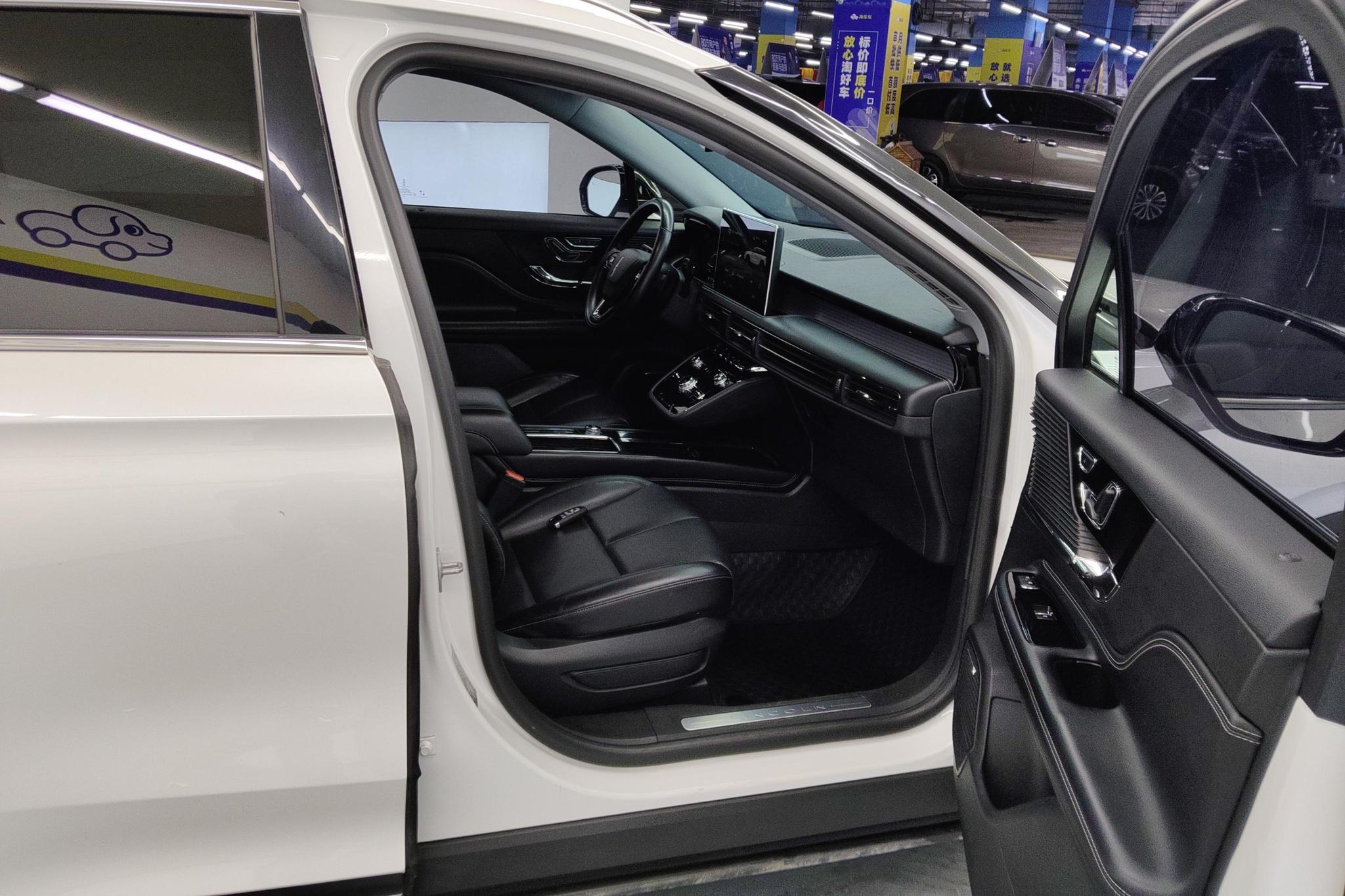 Lincoln Corsair 2020 2.0T Premium