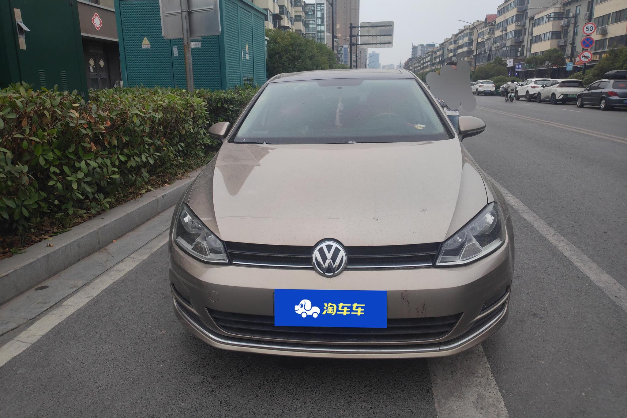 Volkswagen Golf 2016 1.6L AT Comfort
