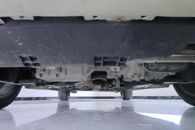 Chery Arrizo 5 2016 1.5 L CVT — фото 12