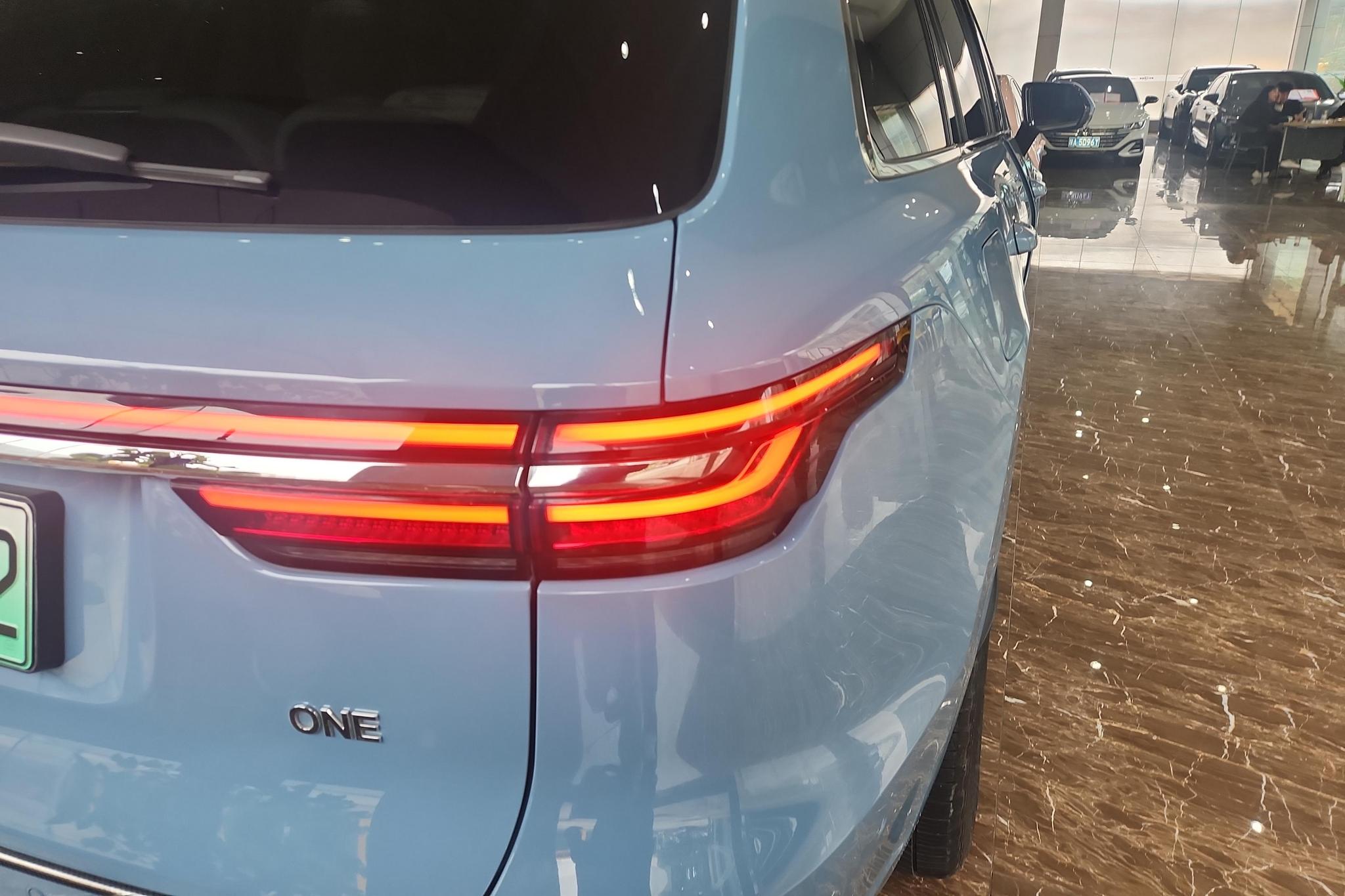 Li Auto ONE 2021 6 мест