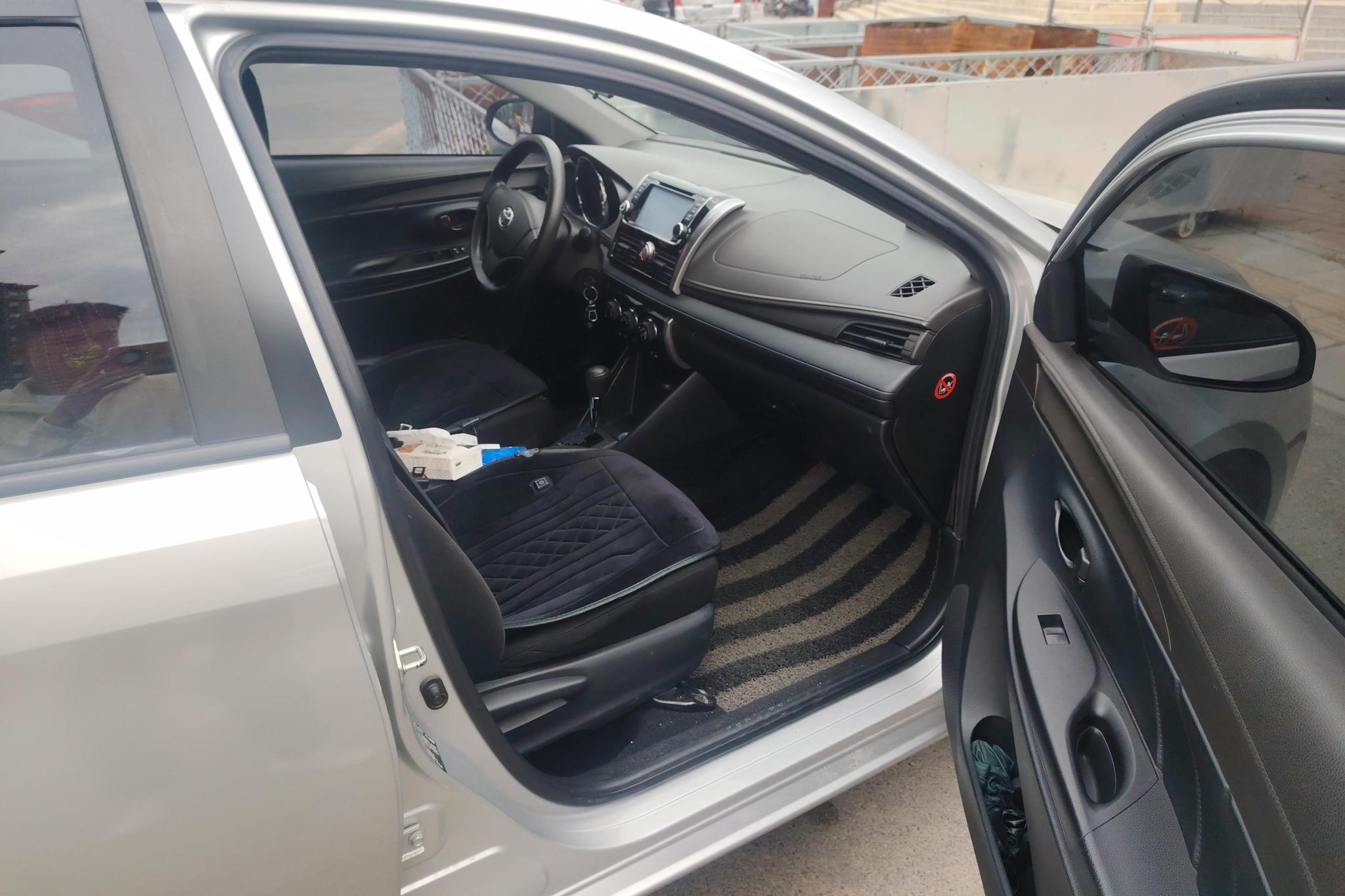 Toyota Vios 2014 1.3L AT