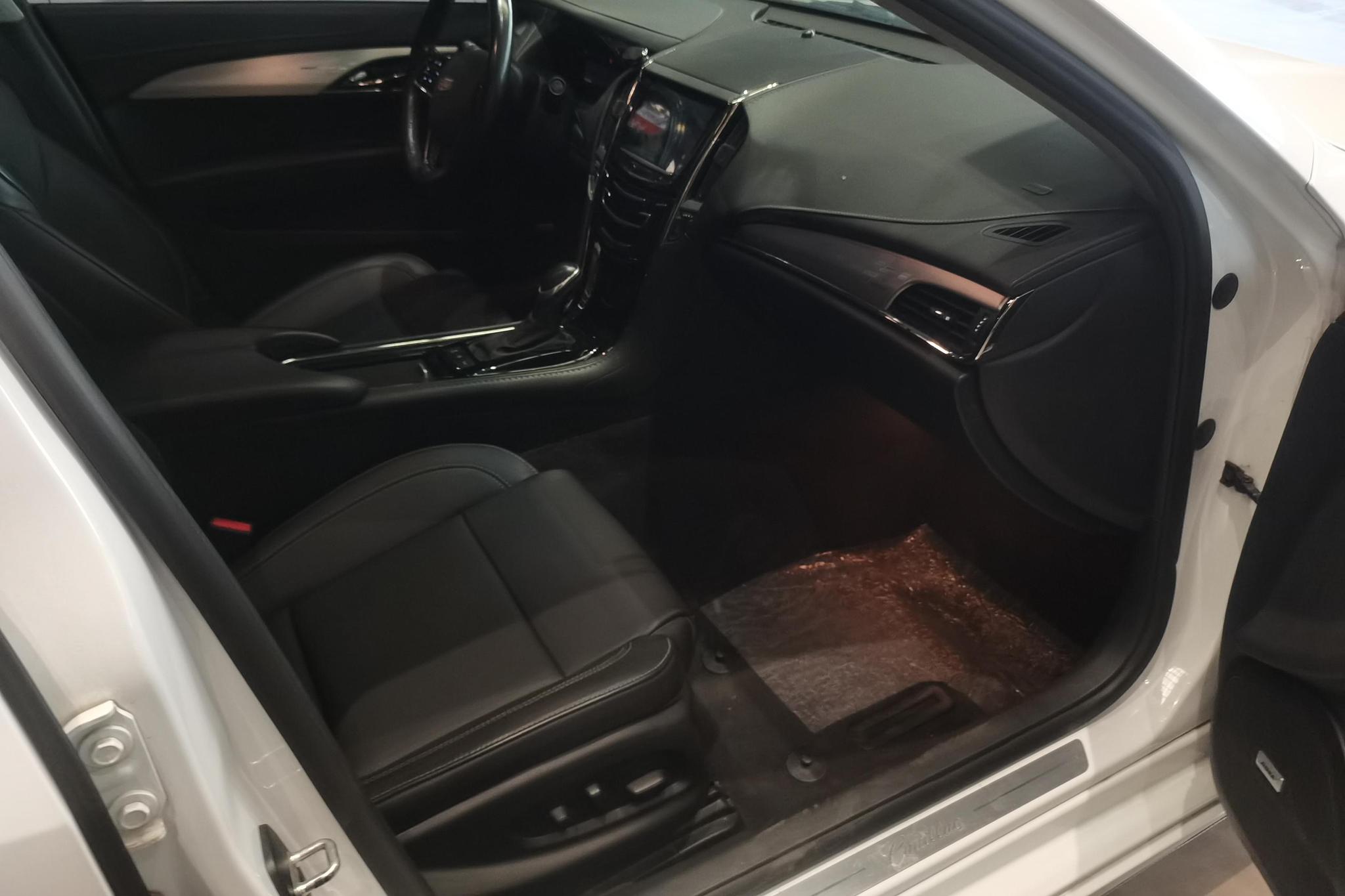 Cadillac ATS-L 2017 28T Fashion