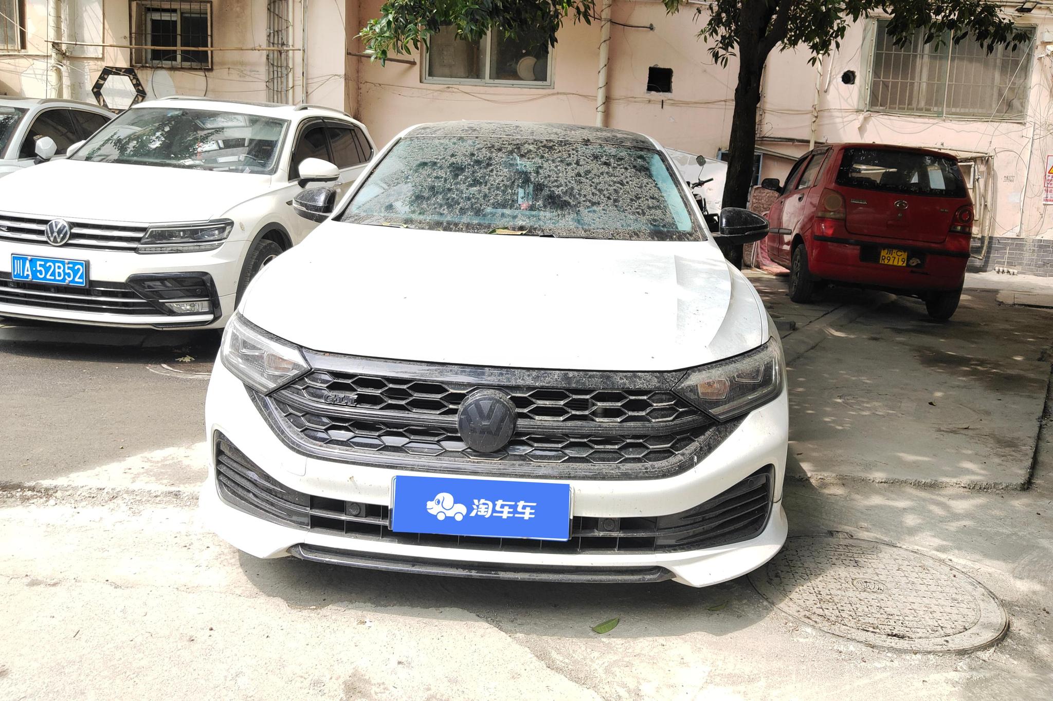 Volkswagen Sagitar 2023 300TSI DSG