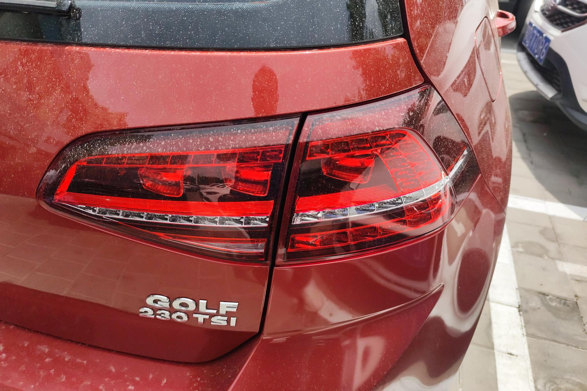 Volkswagen Golf 2017 230TSI AT Comfort