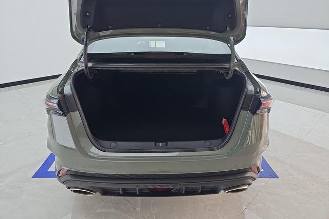 Geely Binrui 2022 COOL 1.5 T DCT — фото 16