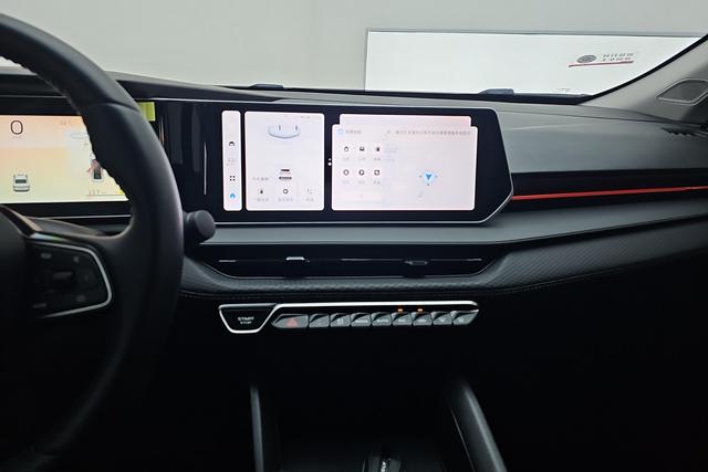 Geely Binrui 2022 COOL 1.5 T DCT — фото 13