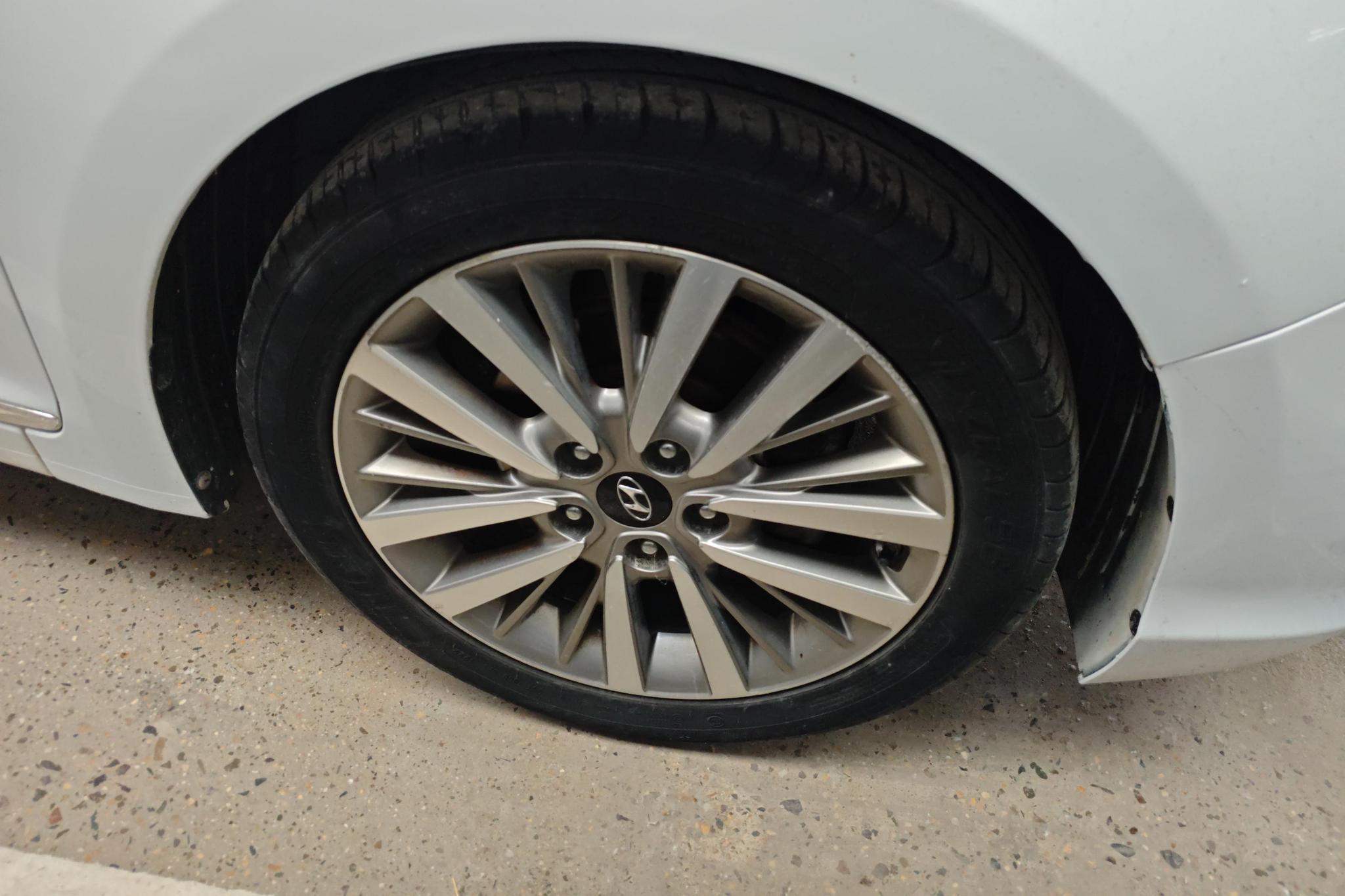 Hyundai Mistra 2019 1.8L AT Luxury DLX VI