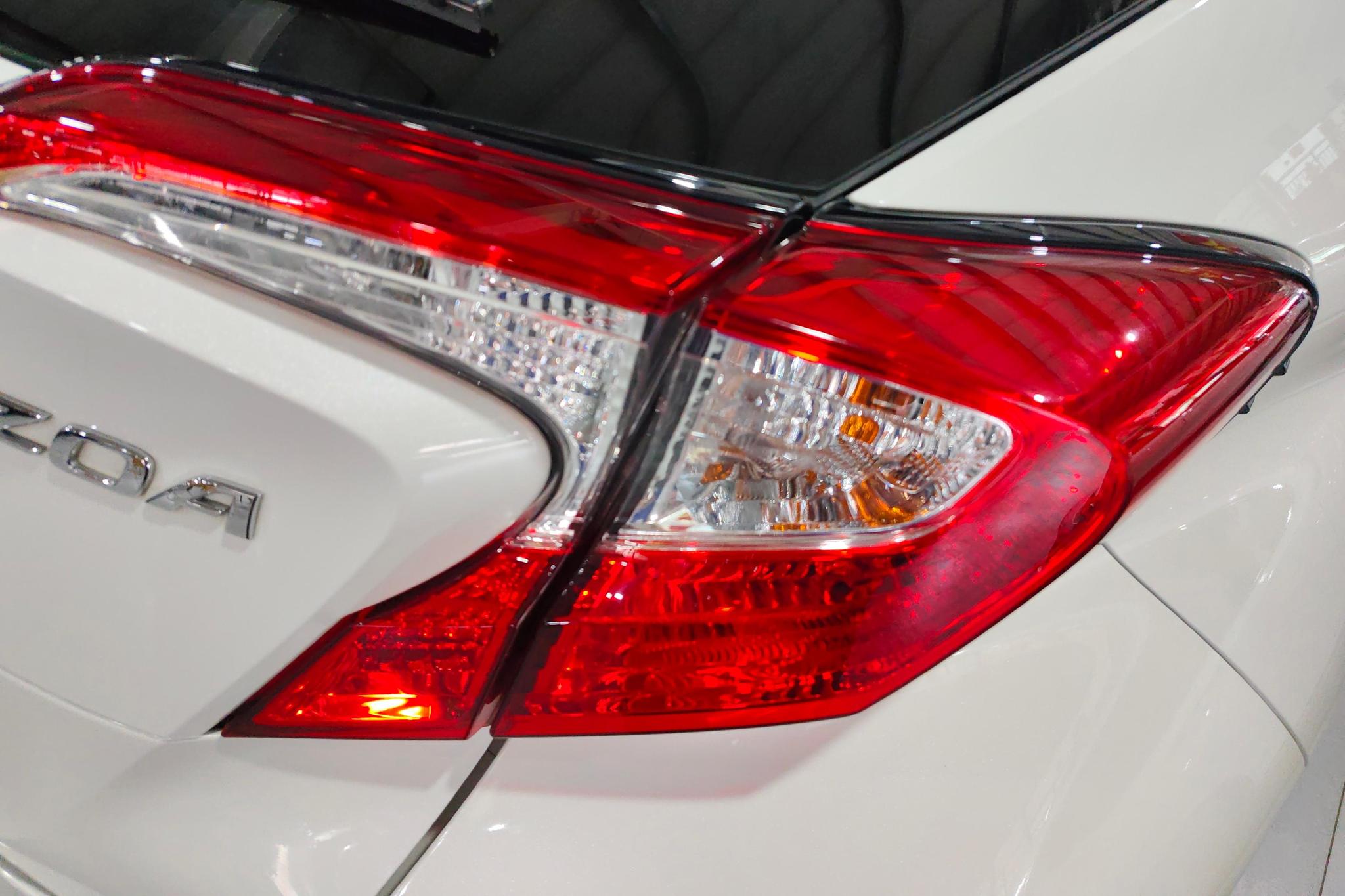Toyota Izoa 2018 2.0L VI