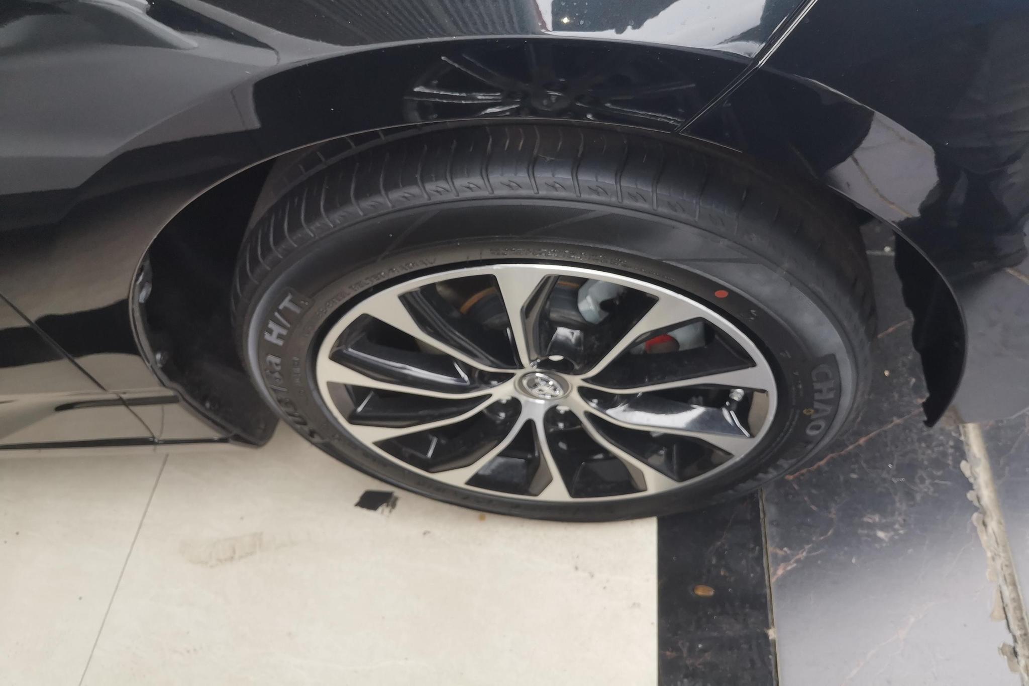 Toyota Avalon 2023 2.0L CVT Luxury