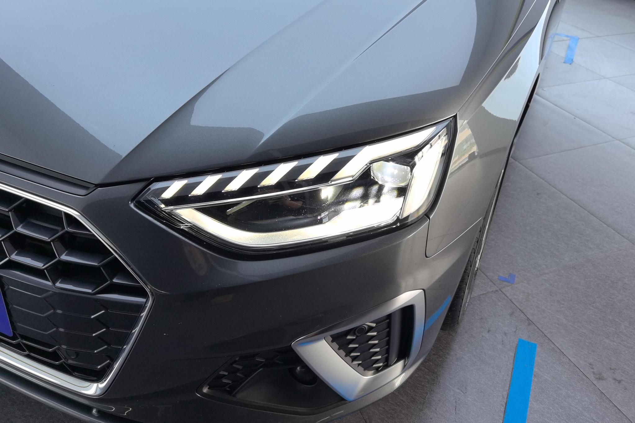 Audi A4L 2020 40 TFSI Fashion