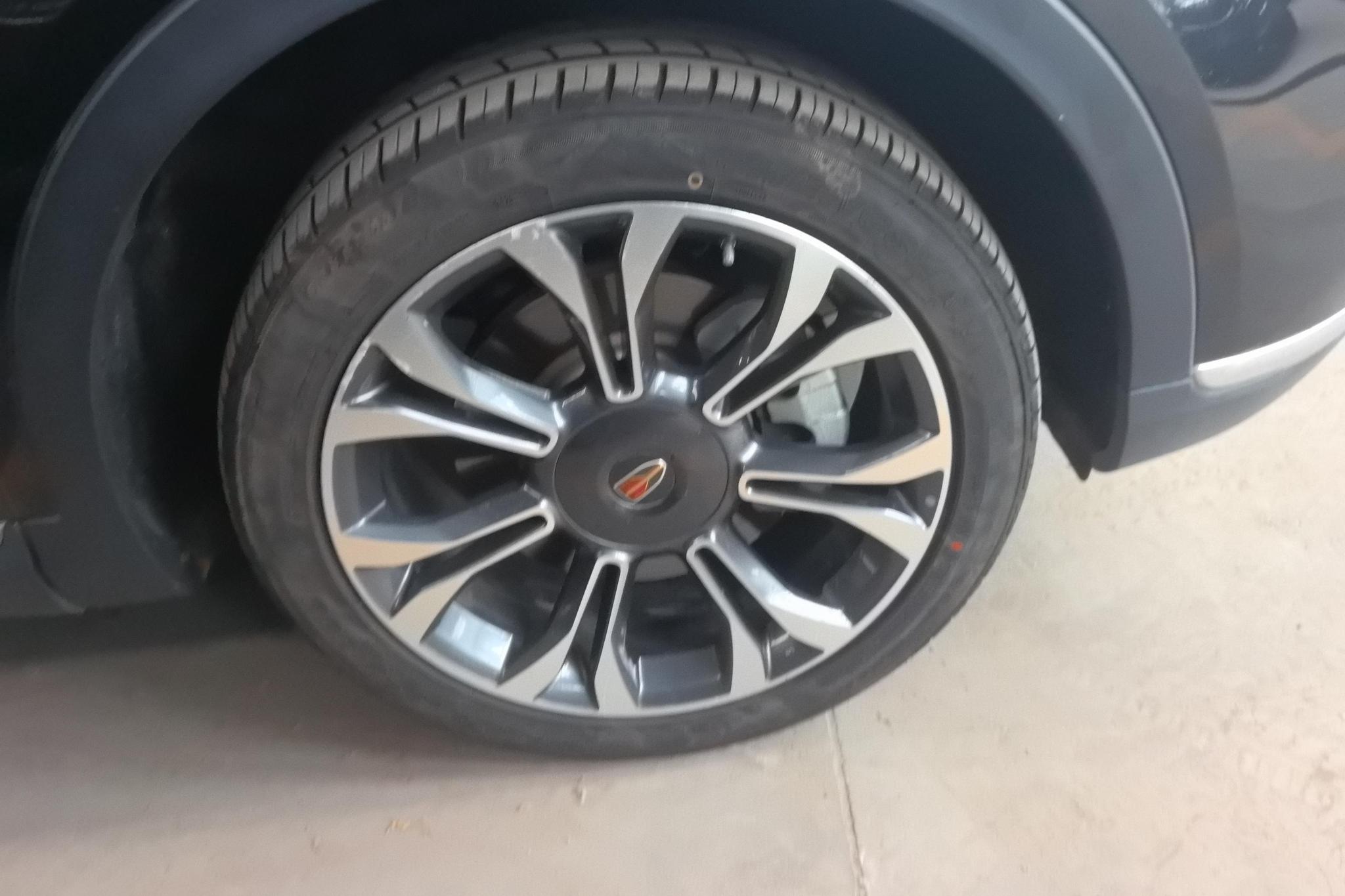 Hongqi HS5 2022 2.0T