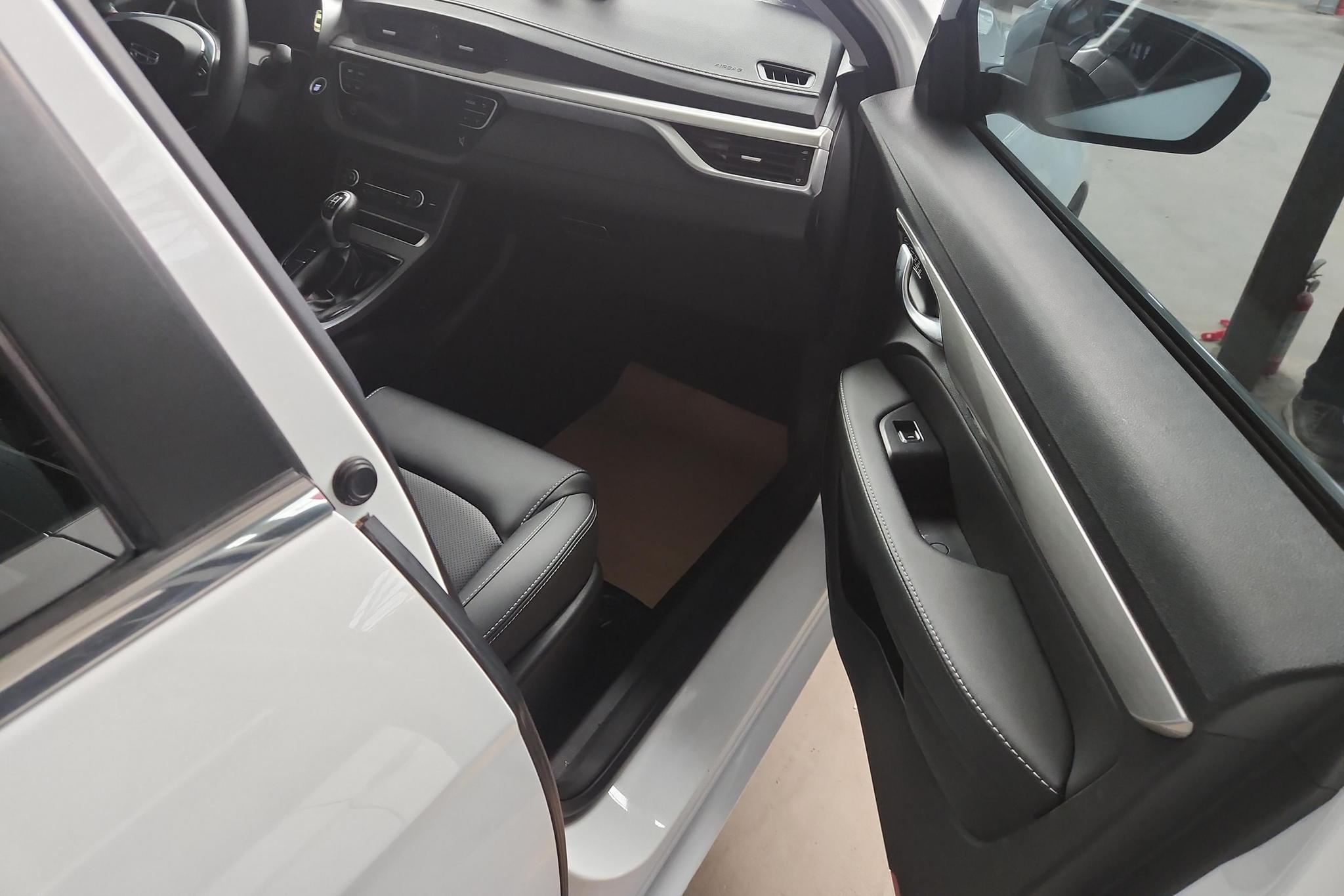 Geely Emgrand 2020 1.5L MT