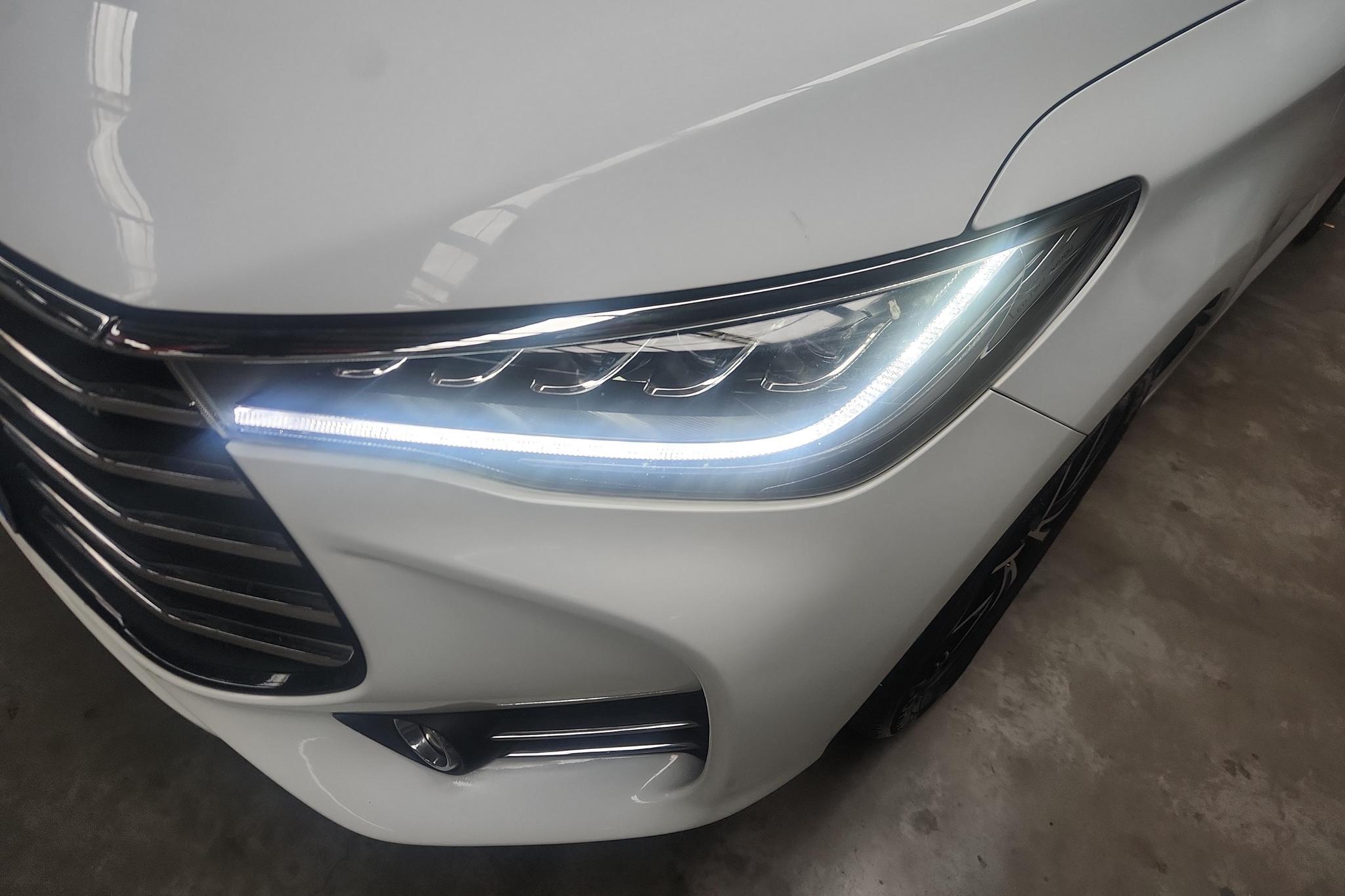 BYD Song MAX MAX 2018 1.5T AT Elite 6 мест