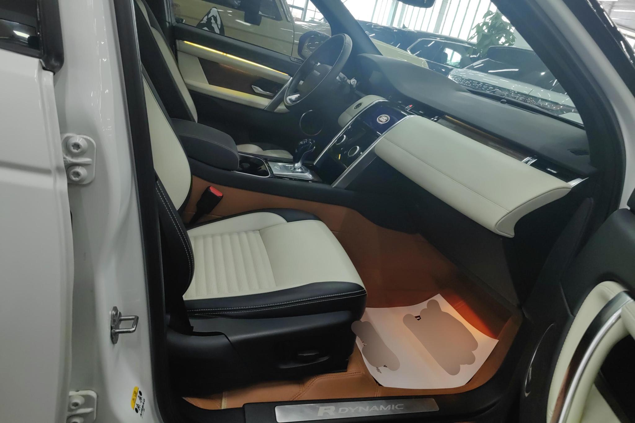 Land Rover Discovery Sport Sport 2021 249PS R-Dynamic SE 5 мест