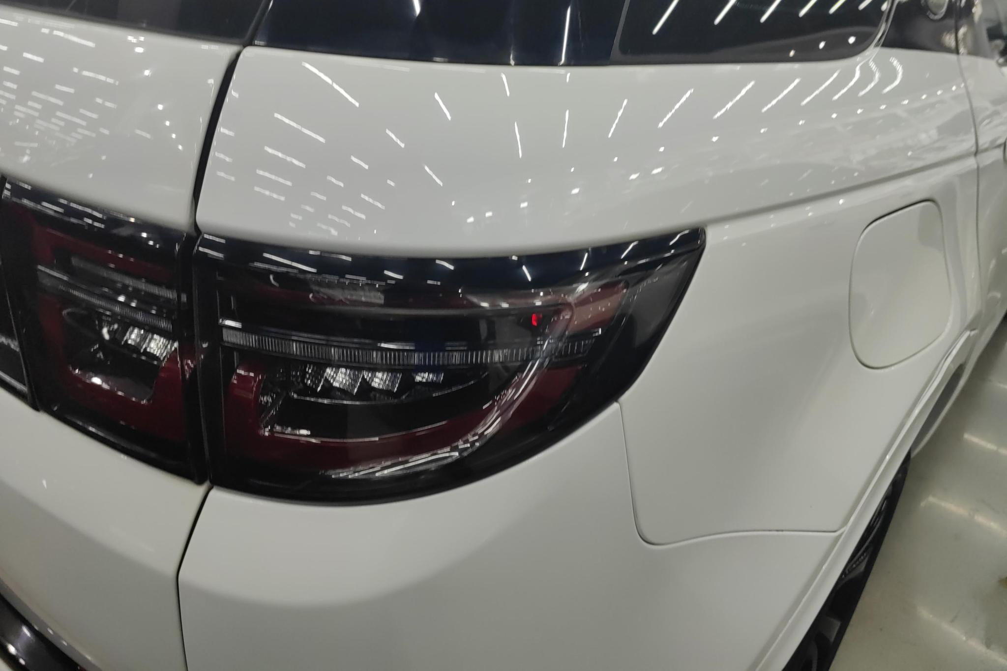 Land Rover Discovery Sport Sport 2021 249PS R-Dynamic SE 5 мест