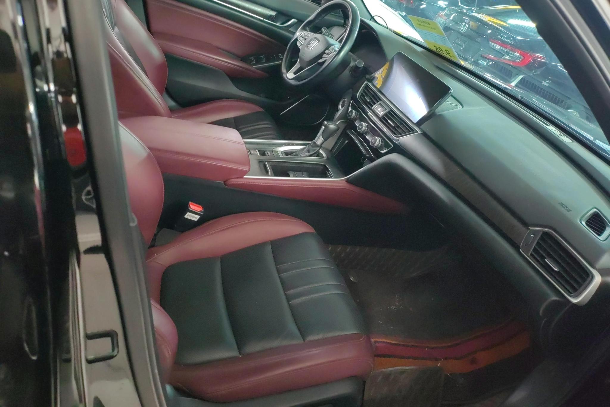 Honda Inspire 2022 260TURBO