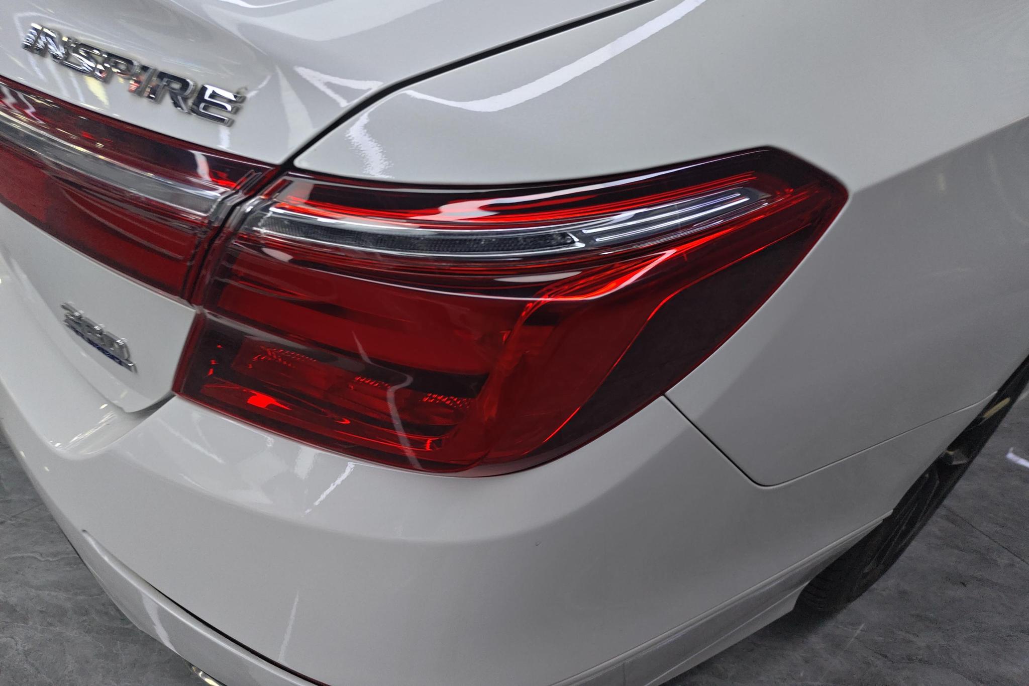 Honda Inspire 2022 260TURBO
