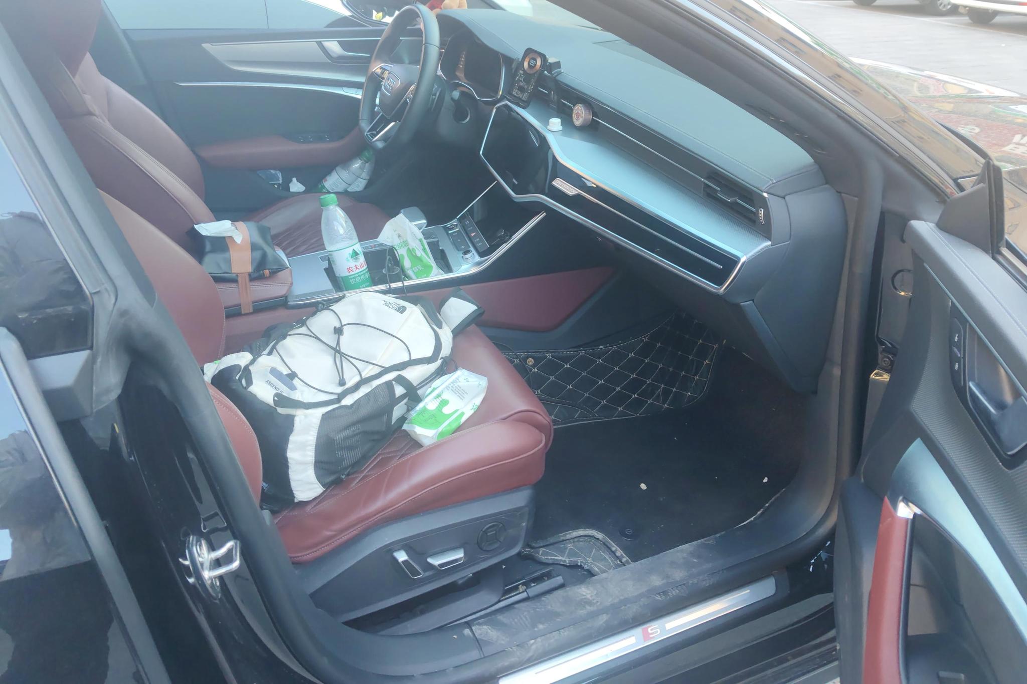 Audi A7L 2024 45 TFSI quattro S-line
