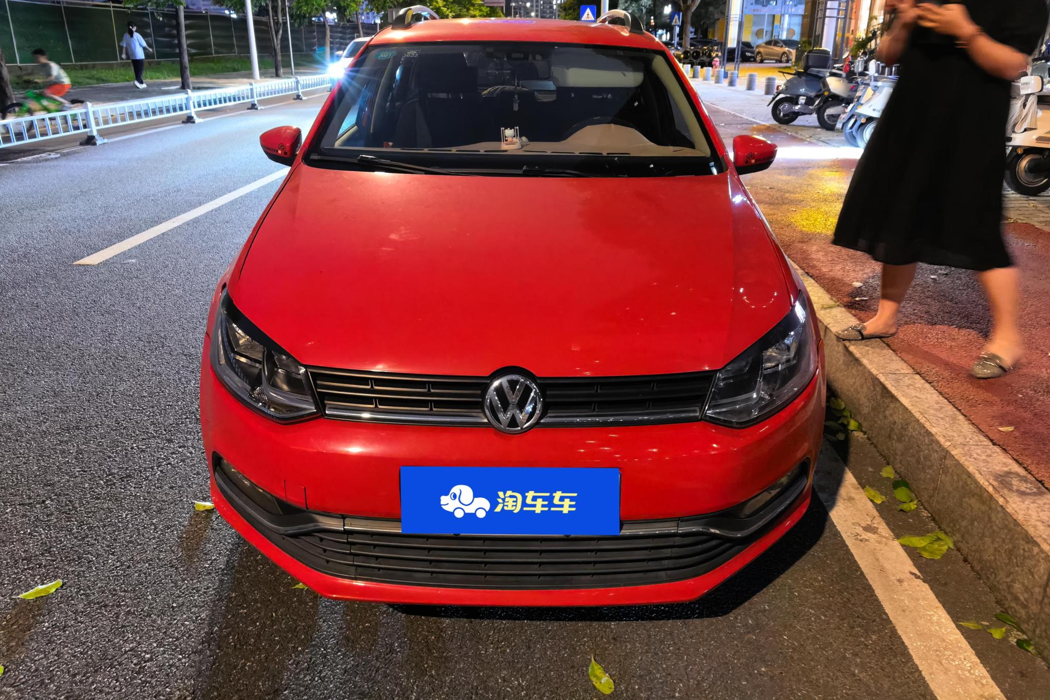 Volkswagen Polo 2014 1.6L AT Comfort