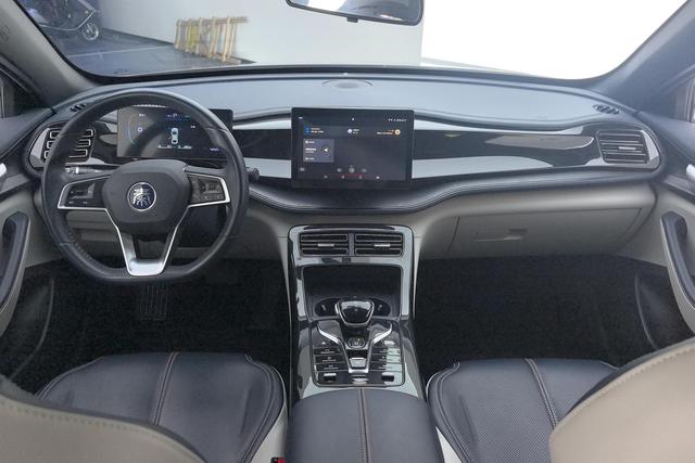 BYD Qin Plus — фото 13