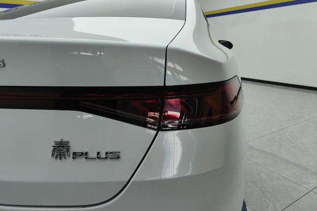 BYD Qin Plus — фото 6