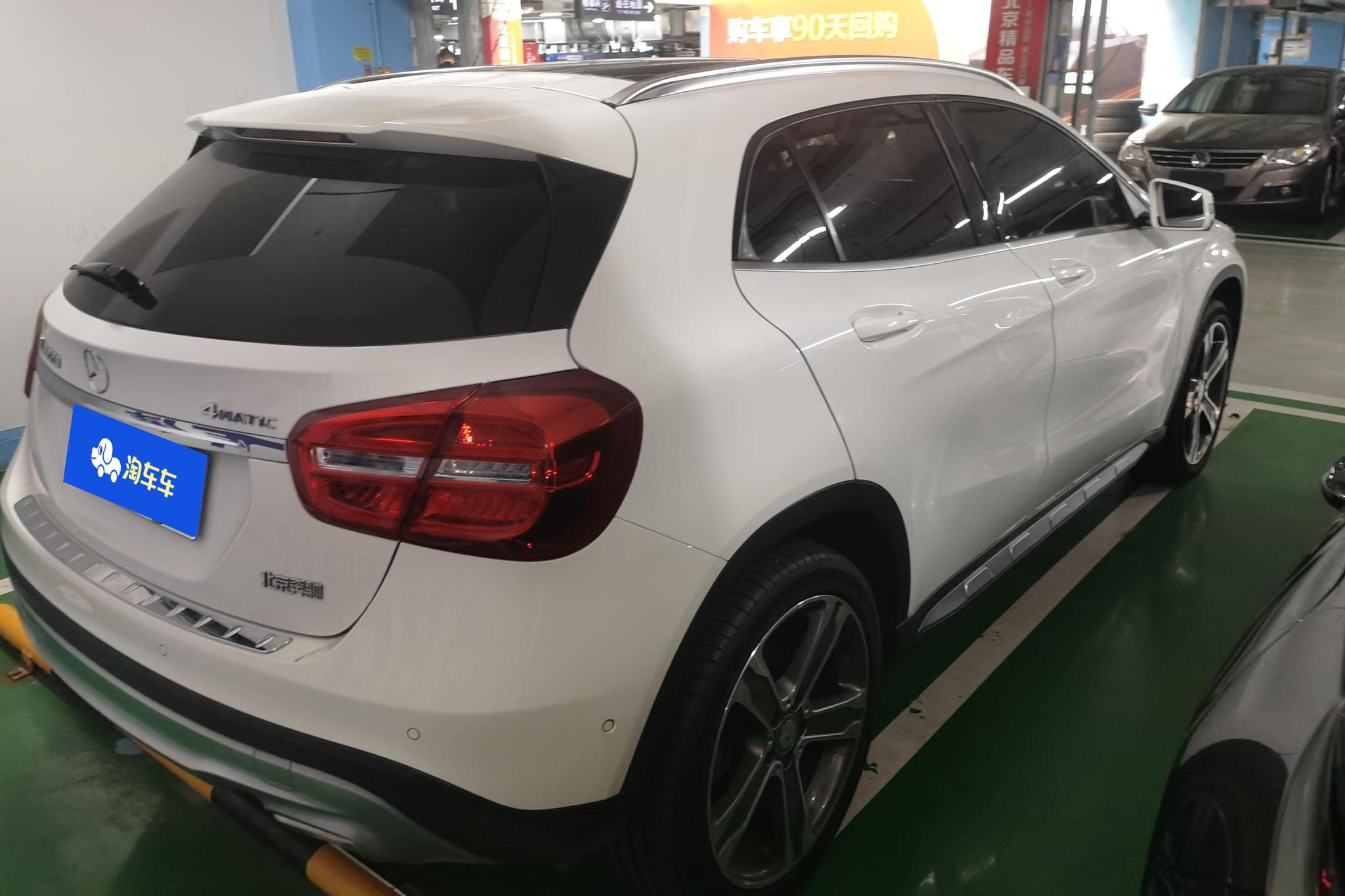 Mercedes-Benz GLA 2017 GLA 220 4MATIC Luxury